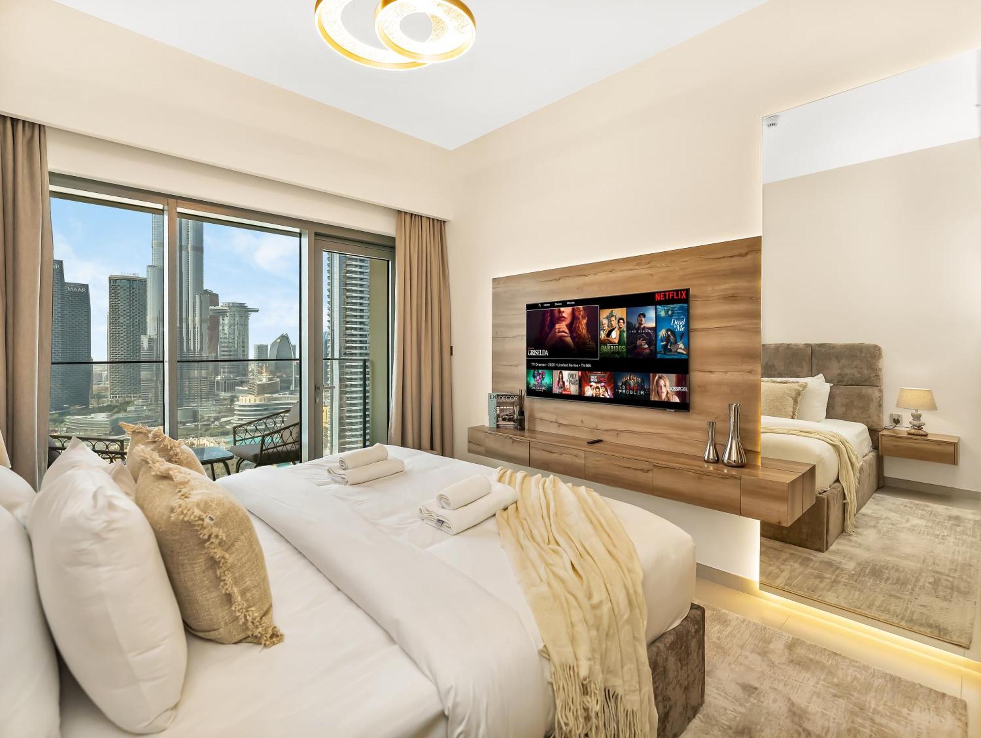 Luxurious Apartments In Burj Royale With Burj Khalifa Views Opposite Dubai Mall * Dubai