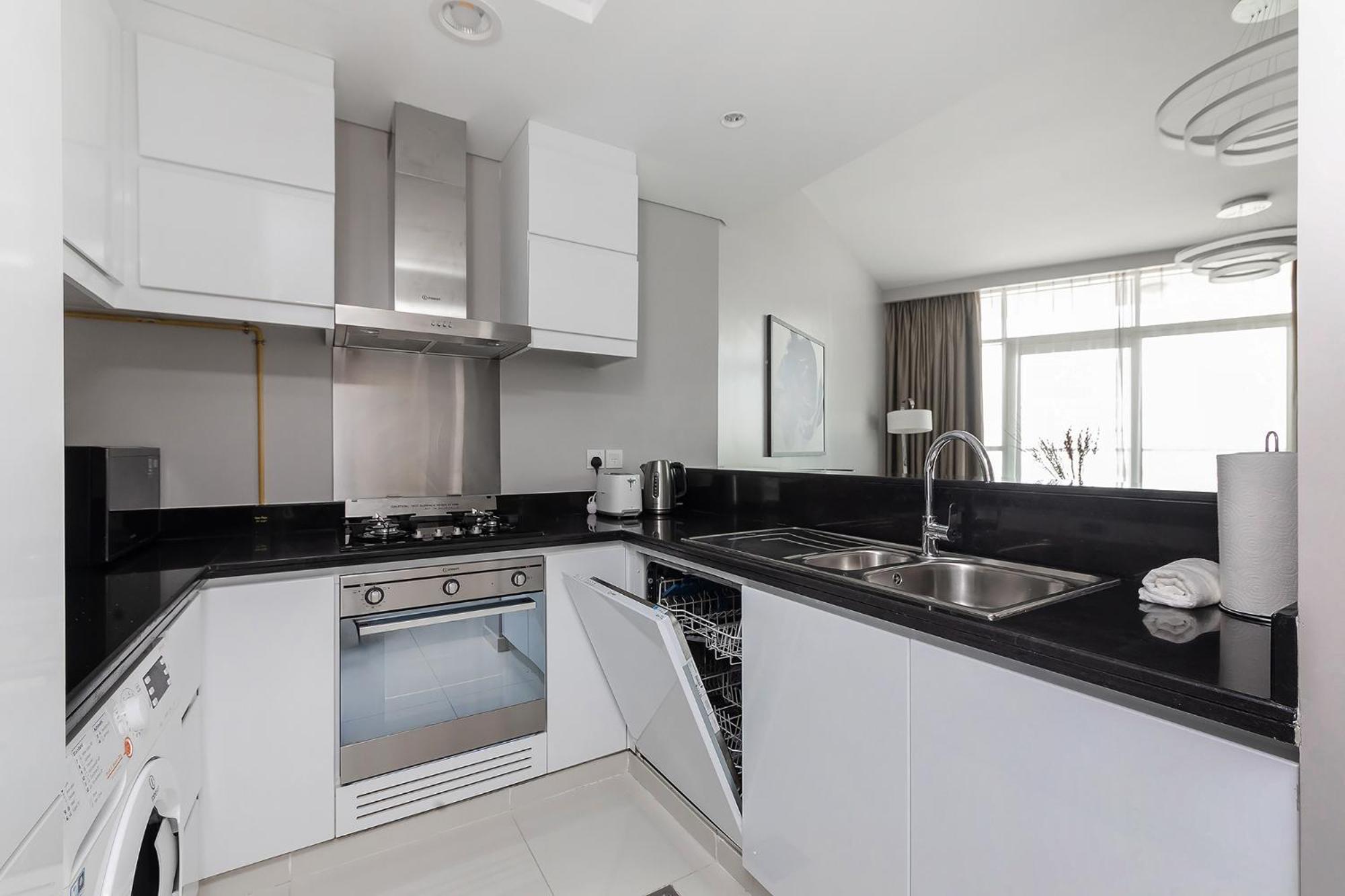 Modern 1bdr Artesia Damac Hills * Dubai