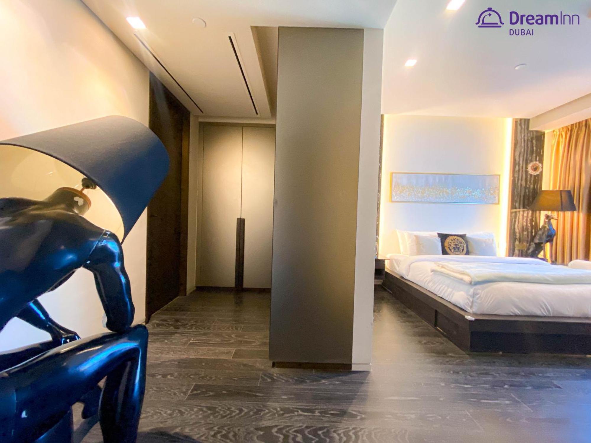 Dream - Damac Heights By Fendi Dubai