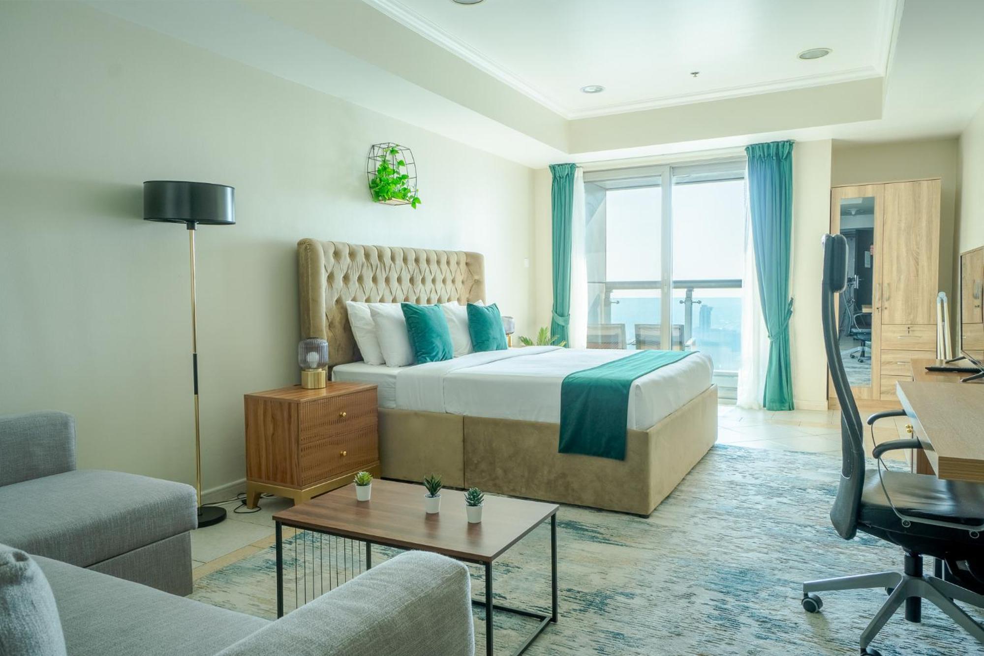 Marina - 75th Floor Above The Clouds, Elegant&big Aparthotel Dubai