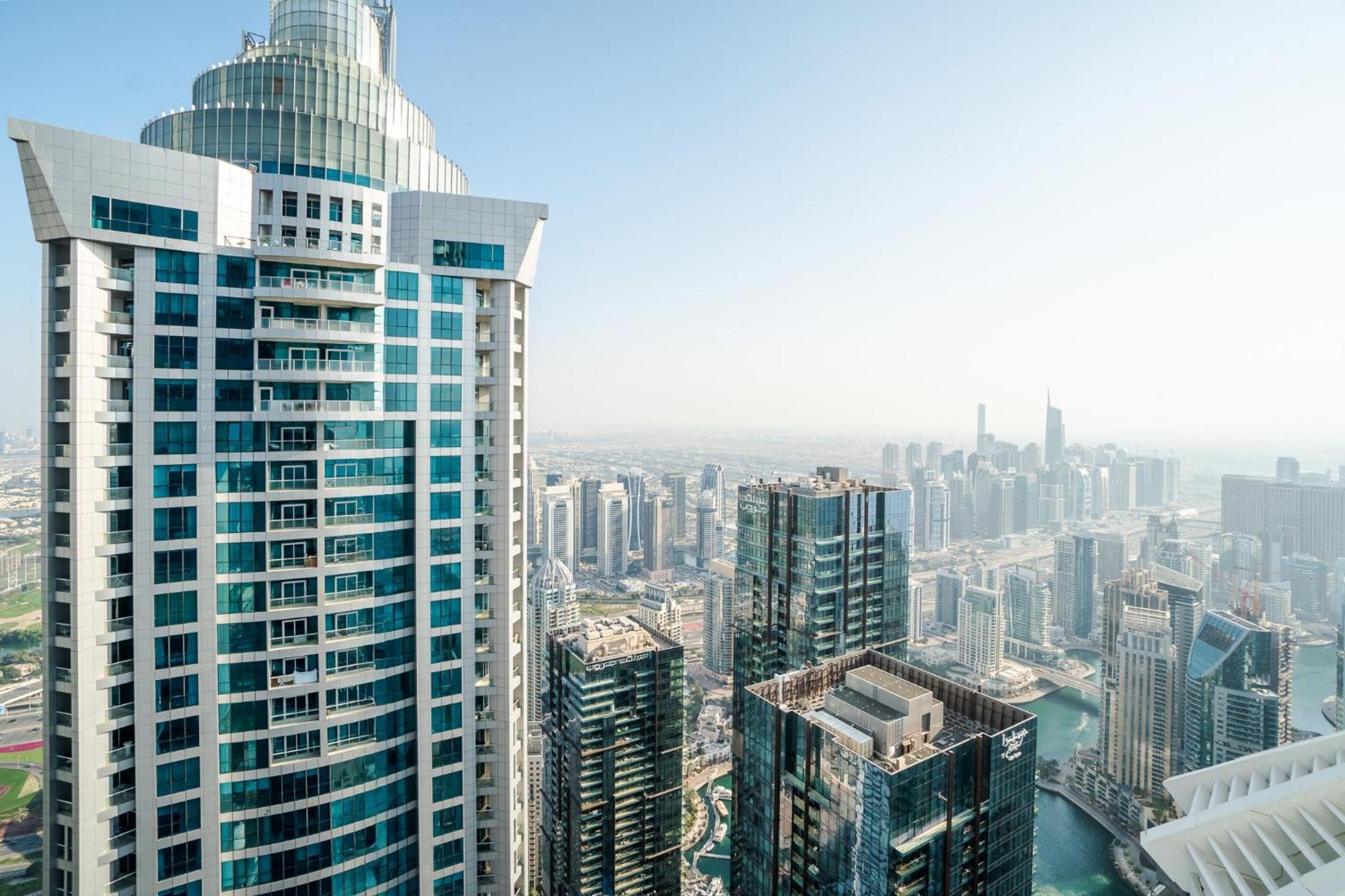 Aparthotel Marina - 75th Floor Above The Clouds, Elegant&big *