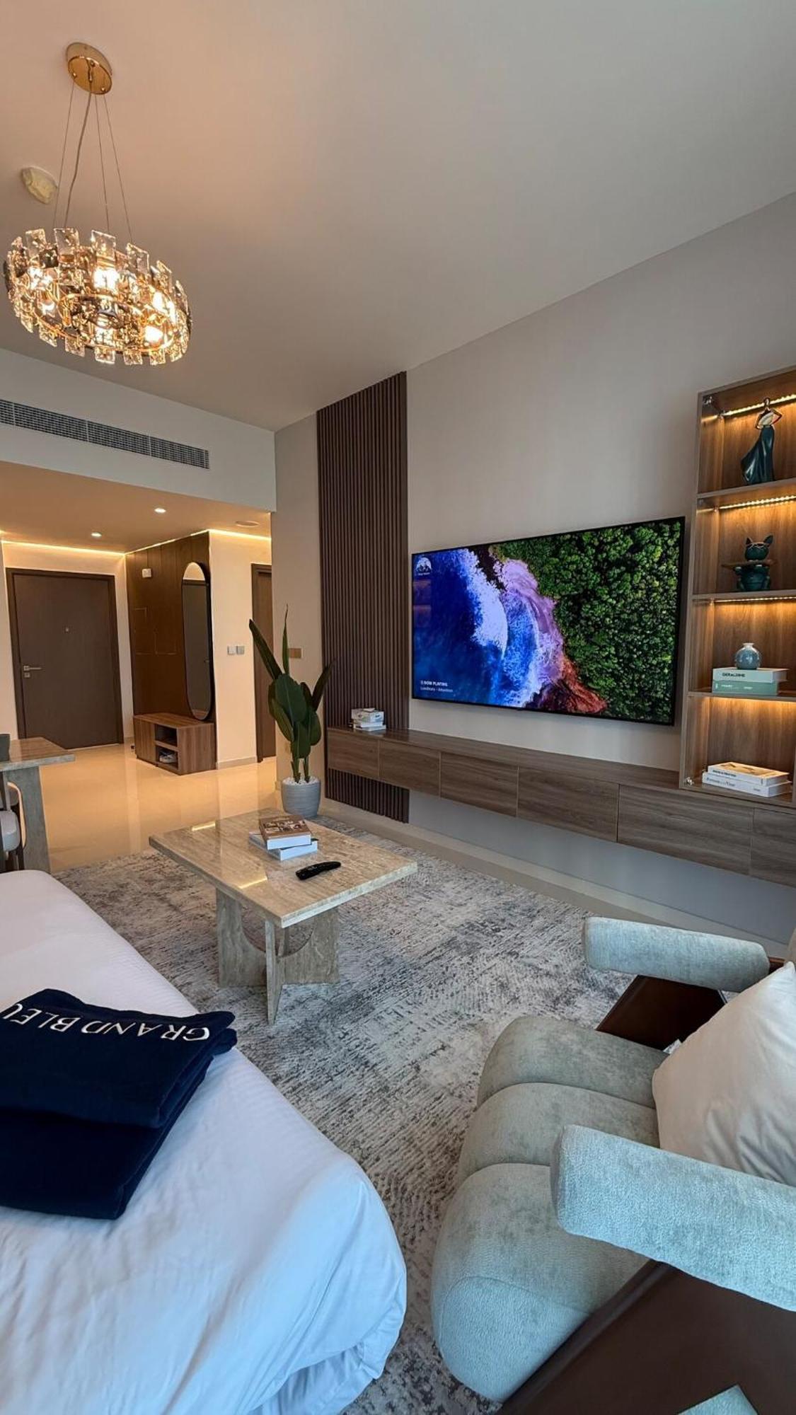Seaside Elegance 1br At Emaar Beachfront