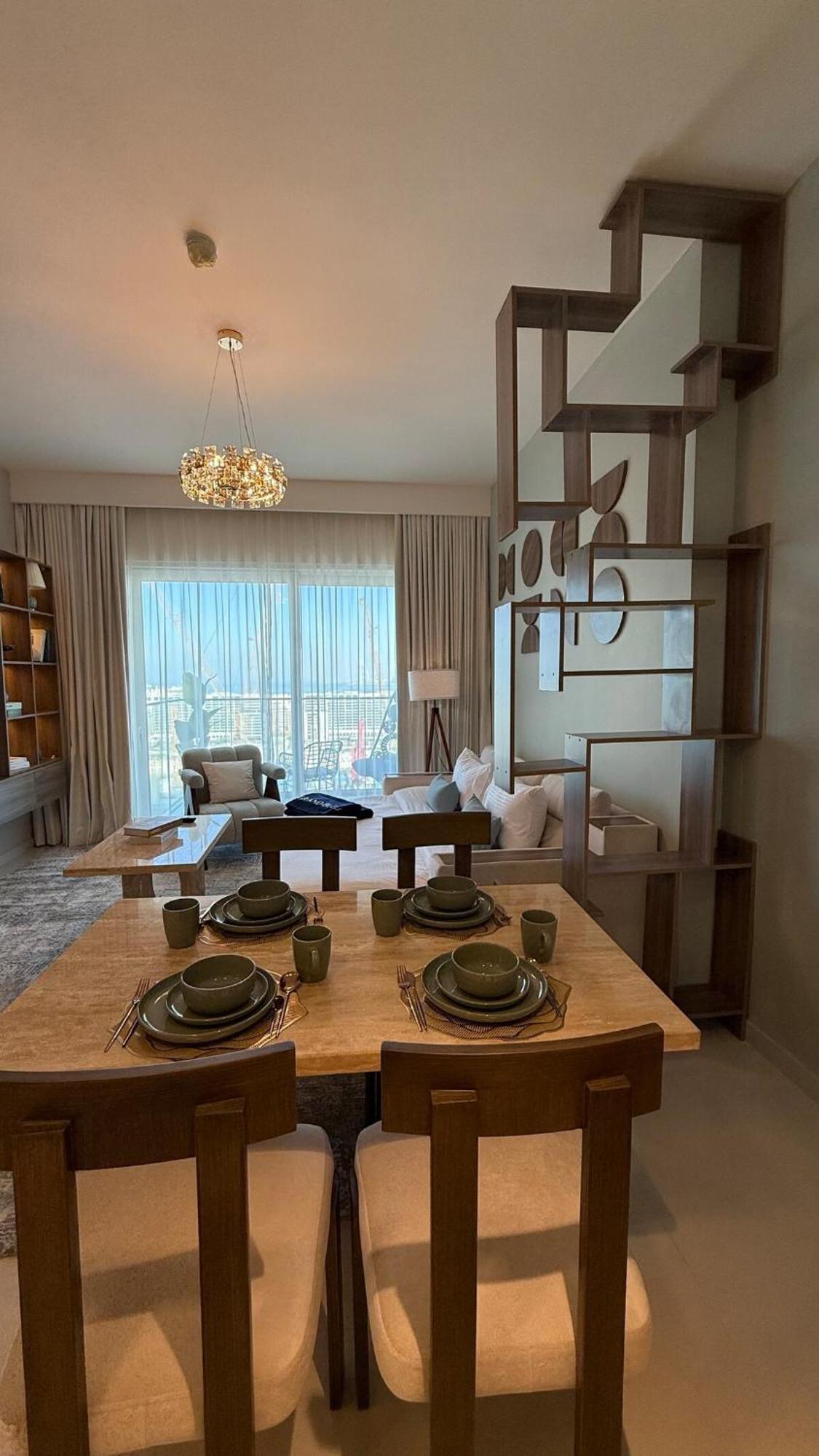Seaside Elegance 1br At Emaar Beachfront Apartment *