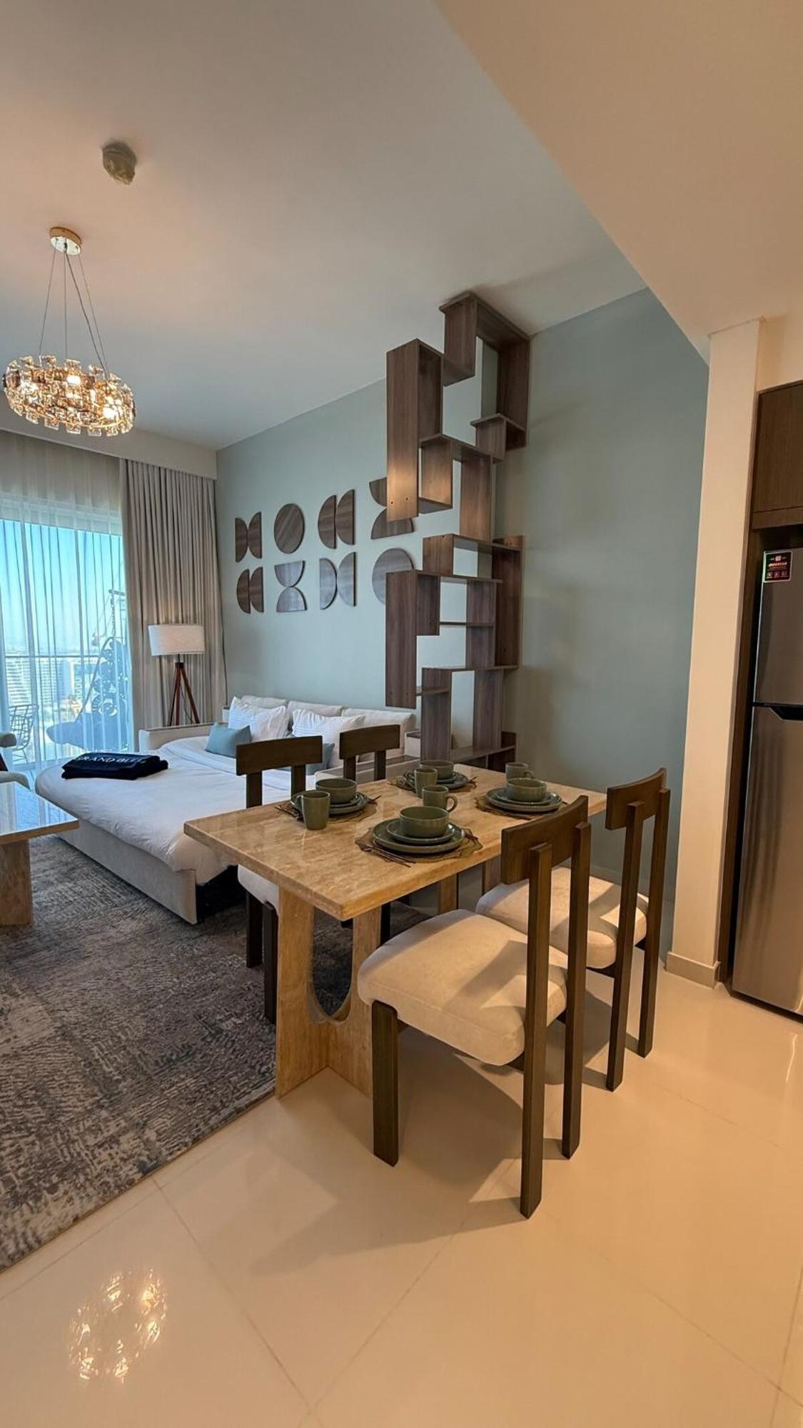 Seaside Elegance 1br At Emaar Beachfront Apartment *