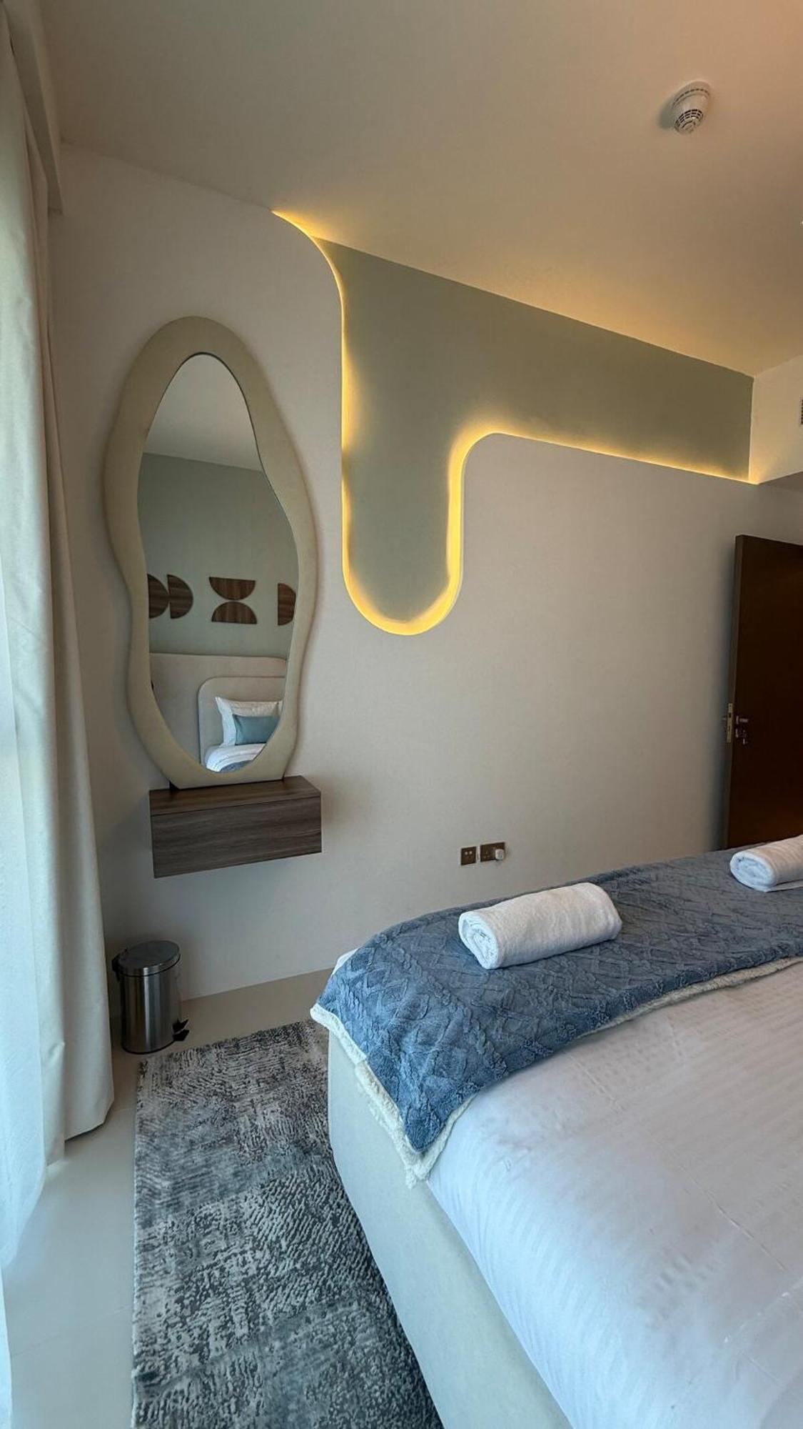 Seaside Elegance 1br At Emaar Beachfront * Dubai