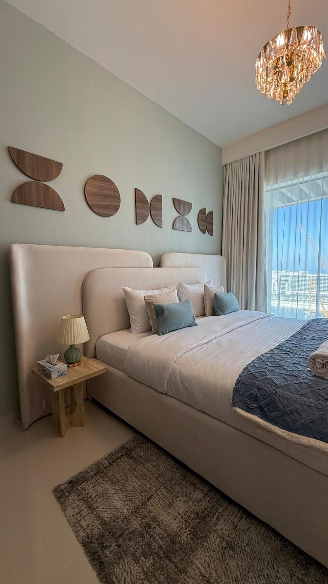 Apartment Seaside Elegance 1br At Emaar Beachfront *