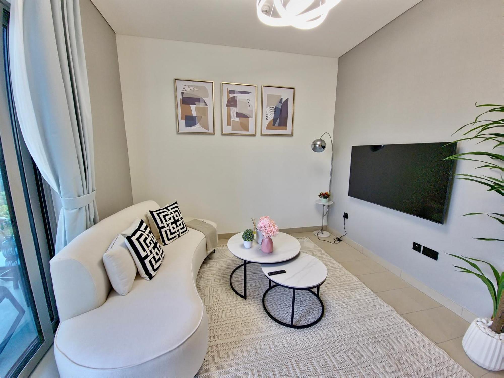Dvr Luxurious 1br Retreat In Sobha Creek Vistas Reserve, Meydan Prime Location & Views Apartment *