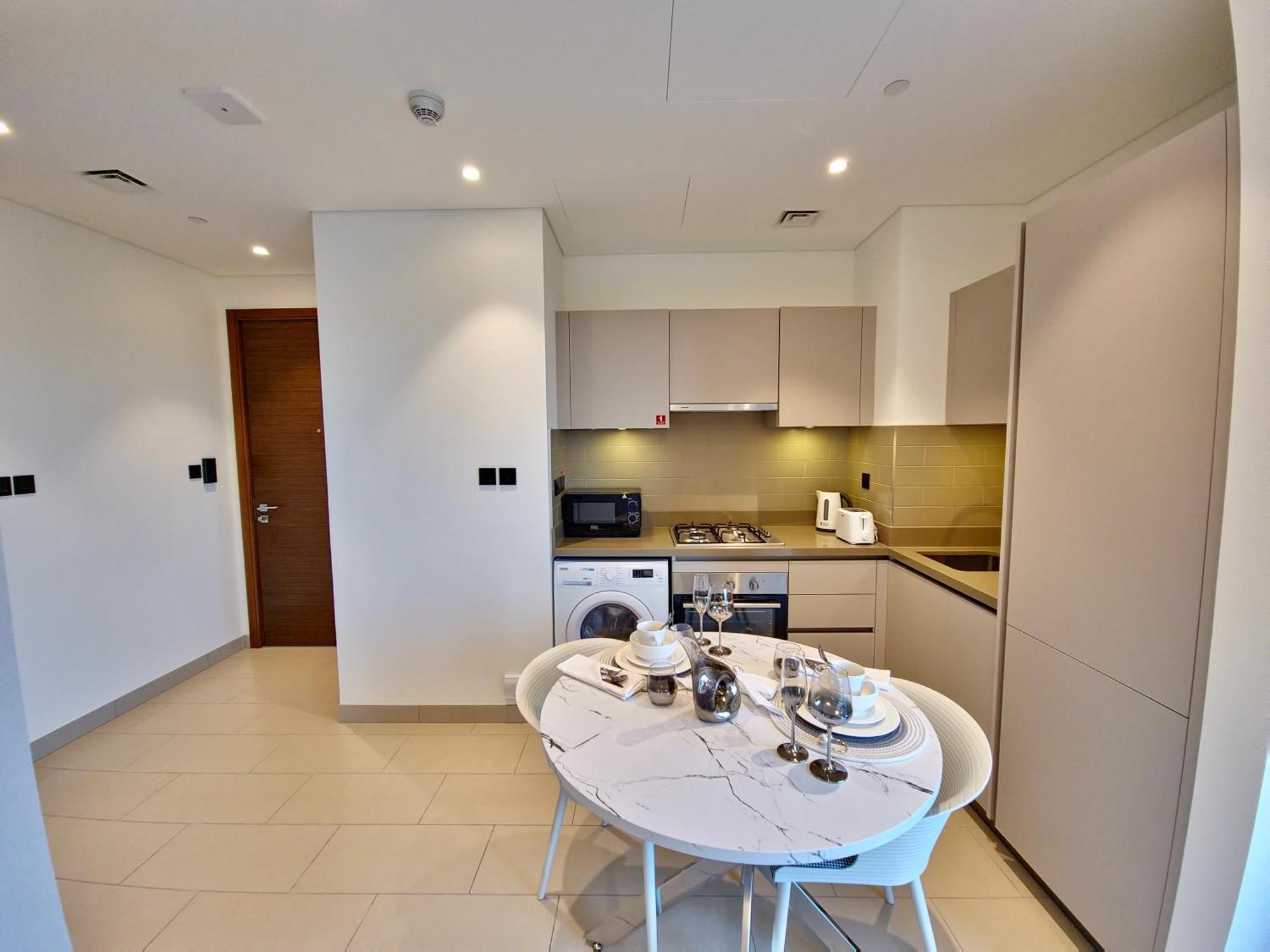 Dvr Luxurious 1br Retreat In Sobha Creek Vistas Reserve, Meydan Prime Location & Views Apartment Dubai