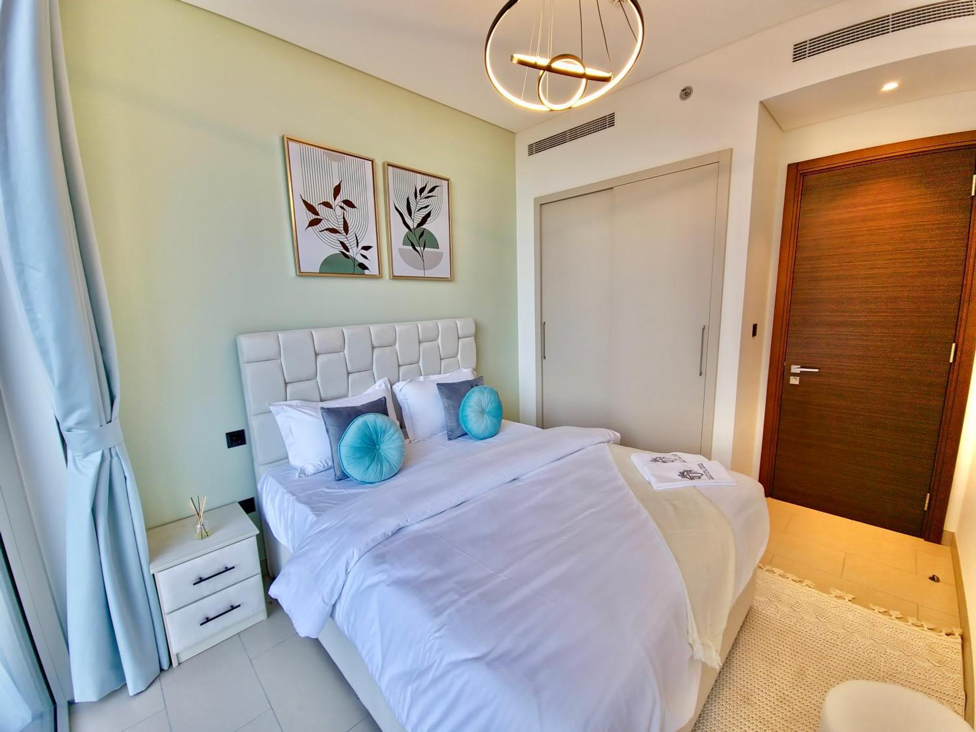 Dvr Luxurious 1br Retreat In Sobha Creek Vistas Reserve, Meydan Prime Location & Views Apartment Dubai