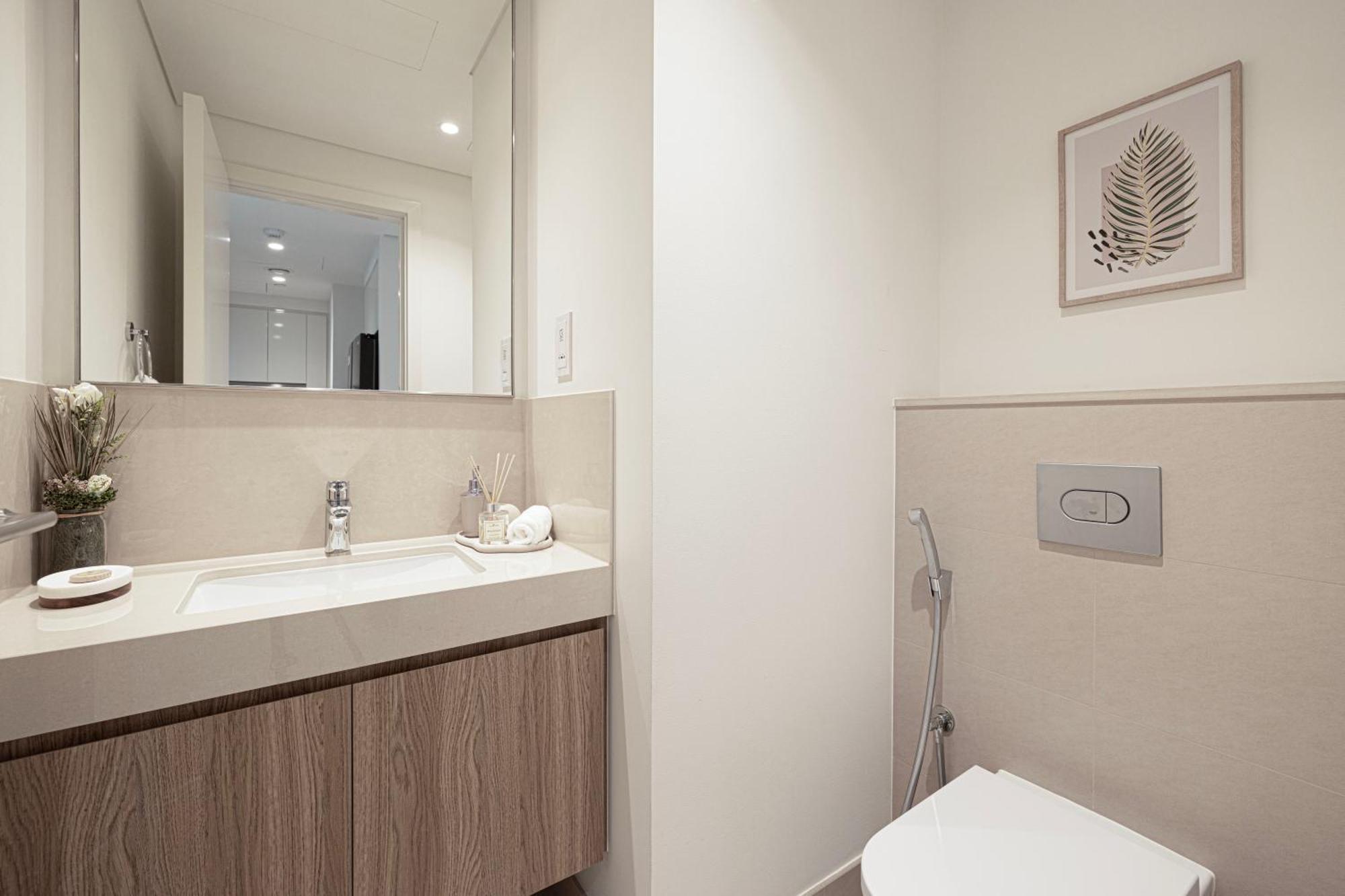 Beautiful 2br - Burj Views And Mall Connection Apartment