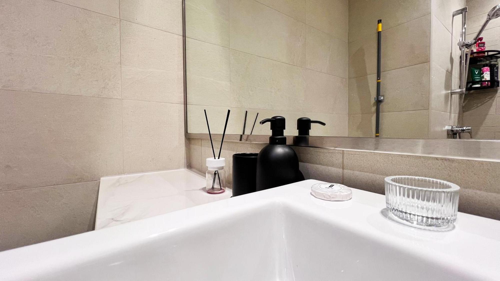 Apartment In Azizi Riviera 10 Mins To Downtown *