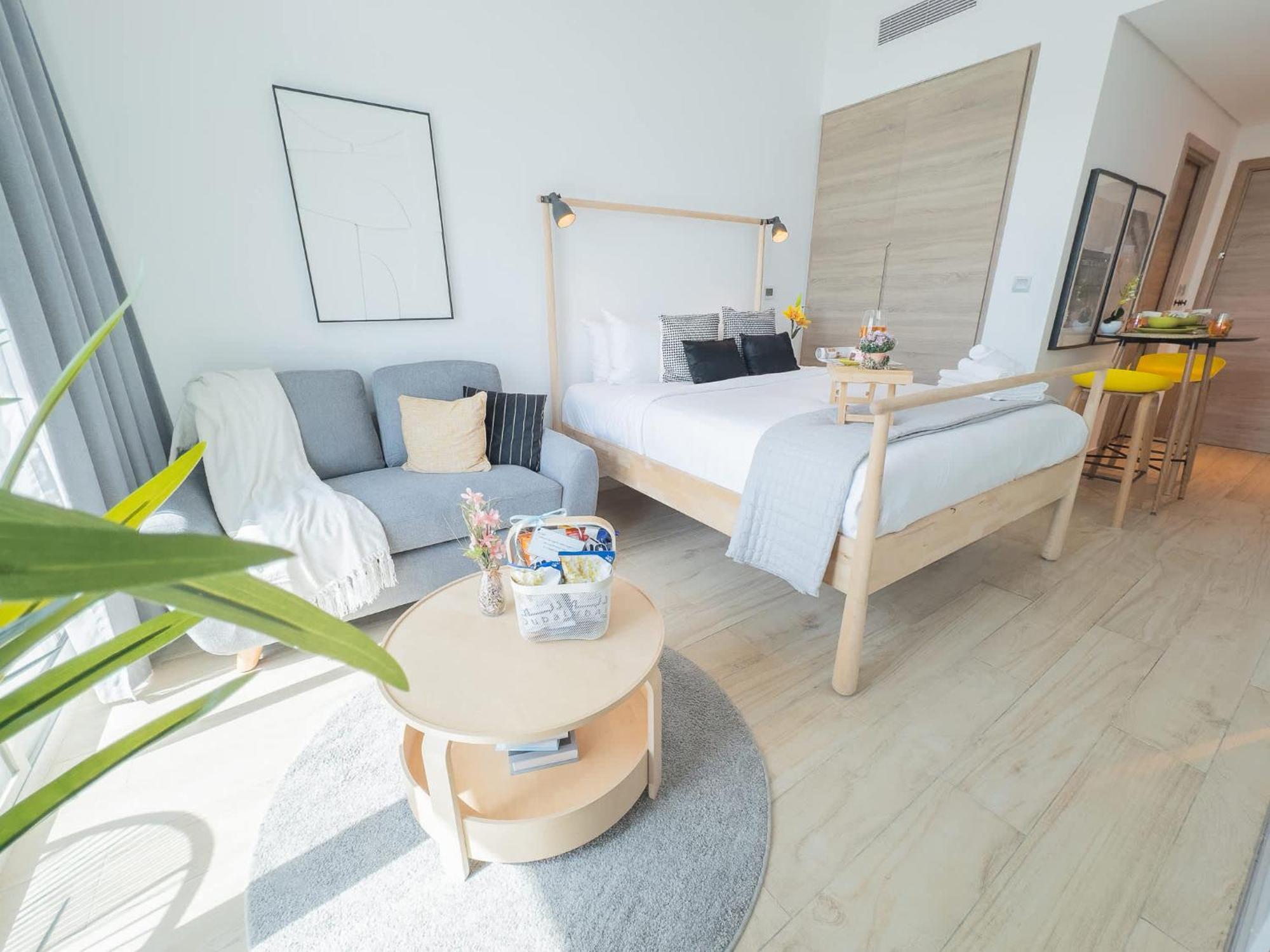 Airstay - Contemporary - Marina - Monthly Offer Available * Dubai