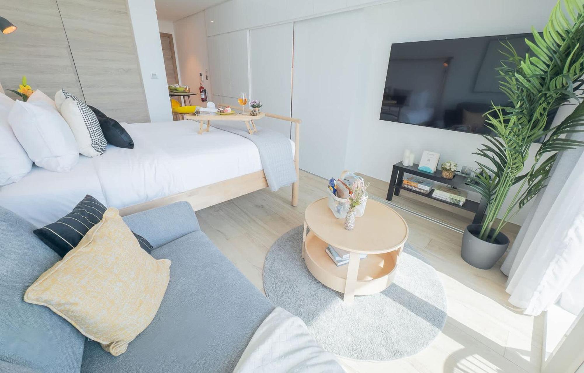 Airstay - Contemporary - Marina - Monthly Offer Available