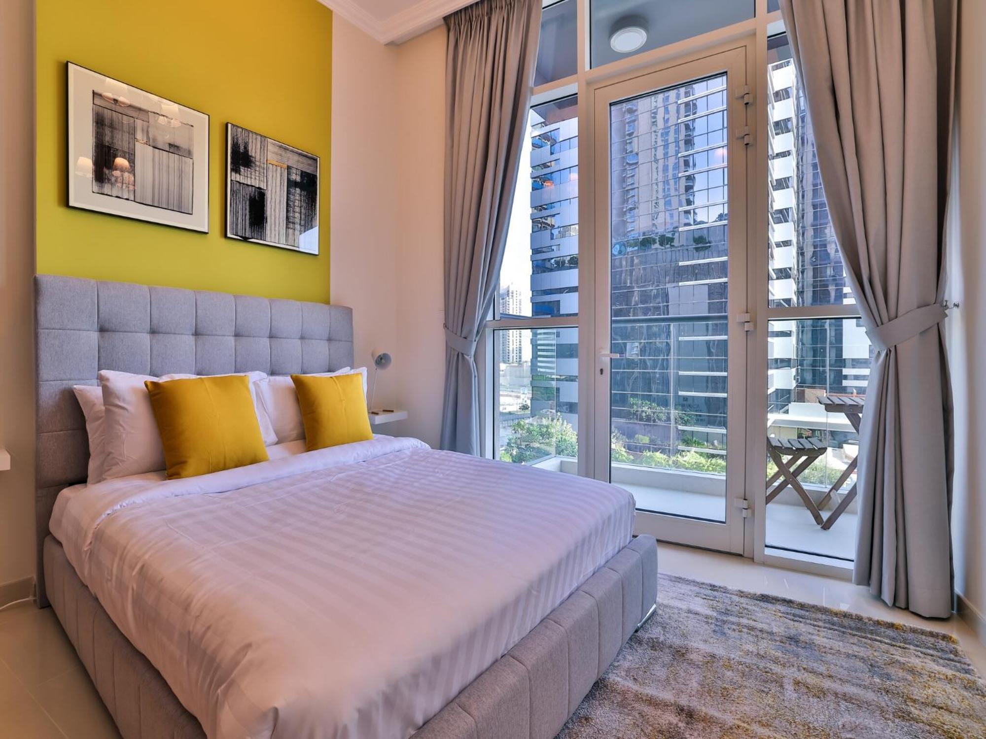 Luxe Near Mall Burj Khalifa Pool Gym Parking *