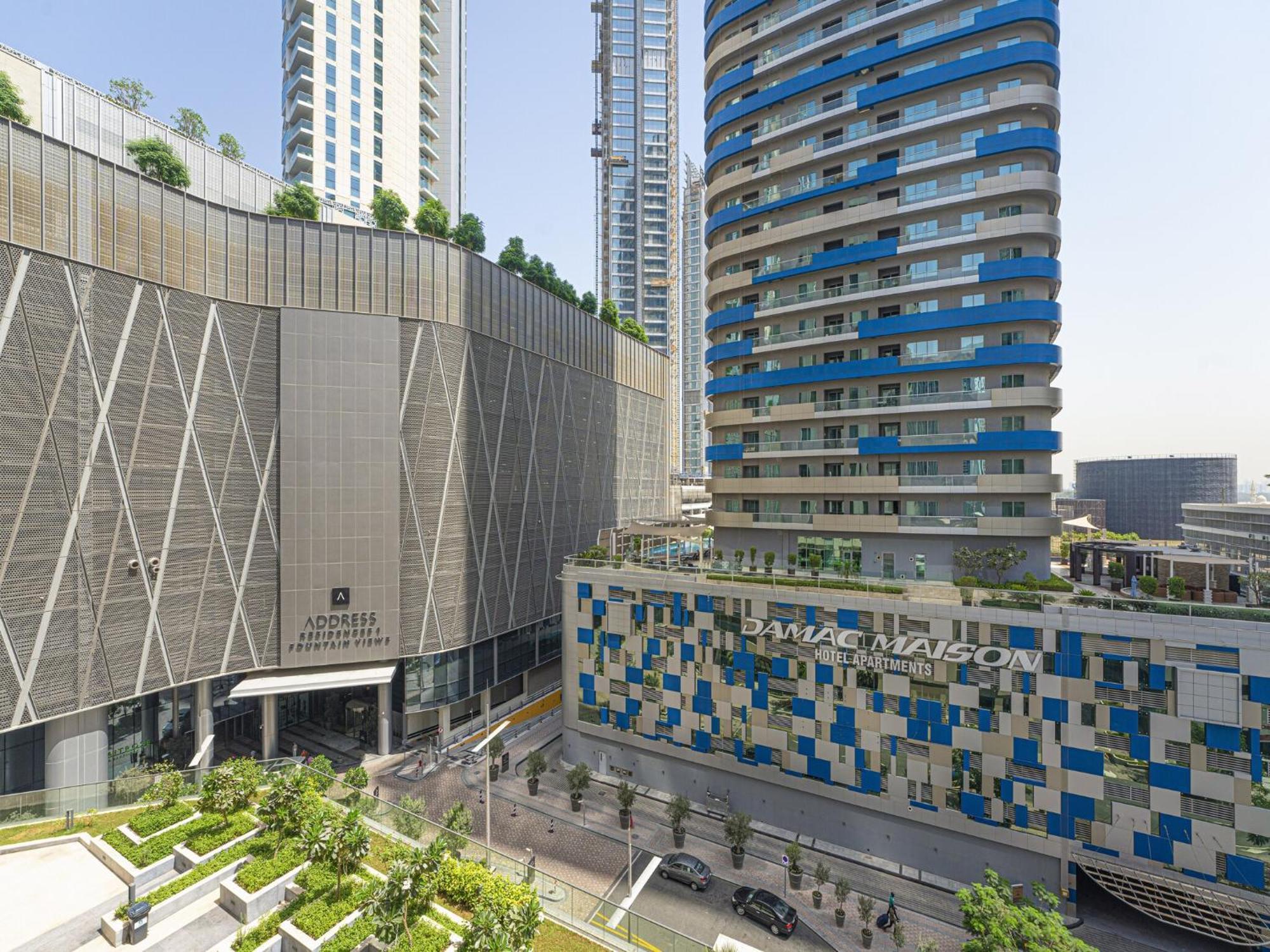 Luxe Near Mall Burj Khalifa Pool Gym Parking * Dubai