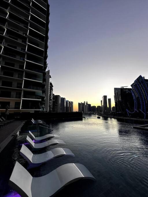 Burj-khalifa View Apartment