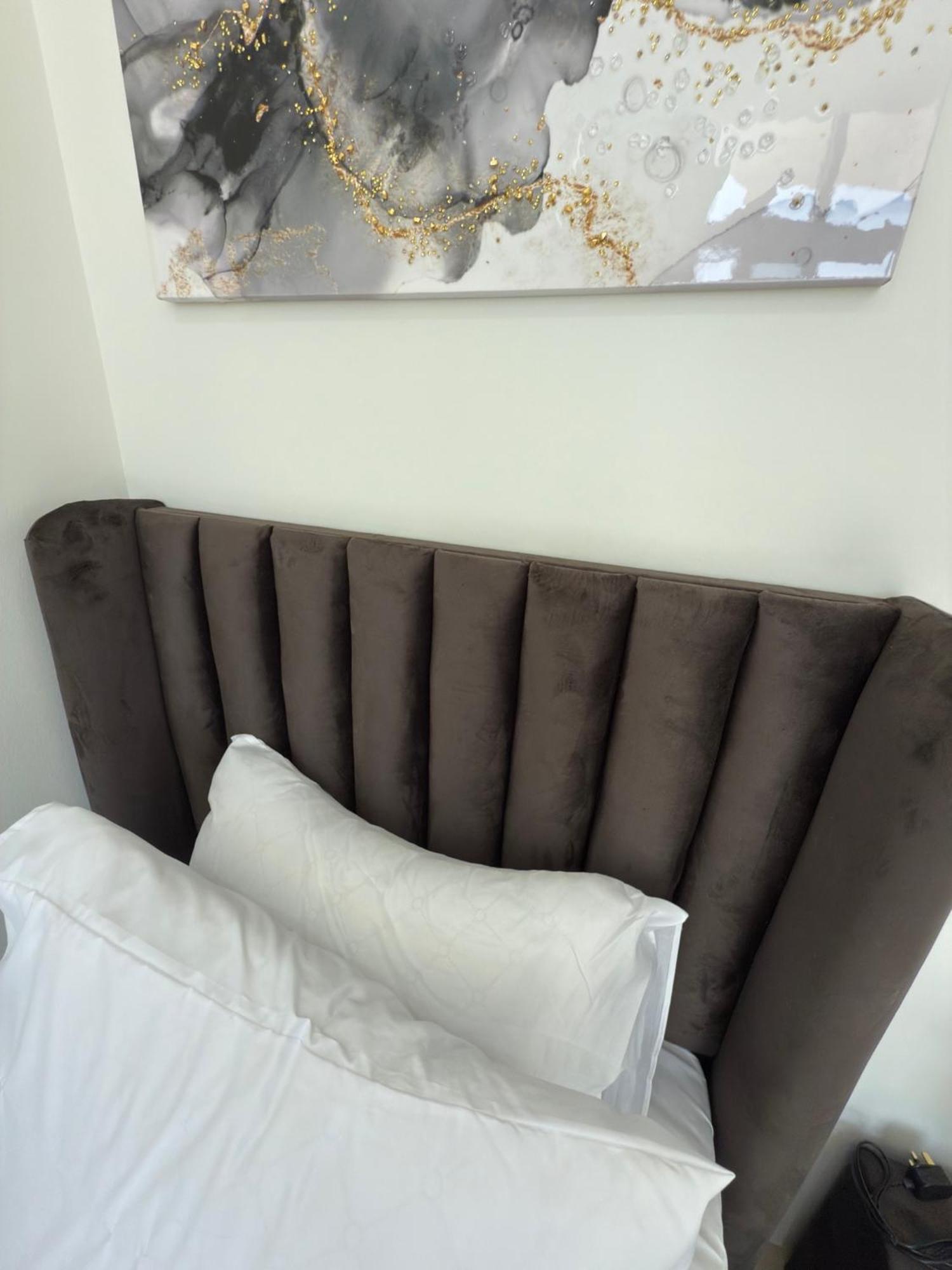 Nuchi H O S T E L Apartamento
