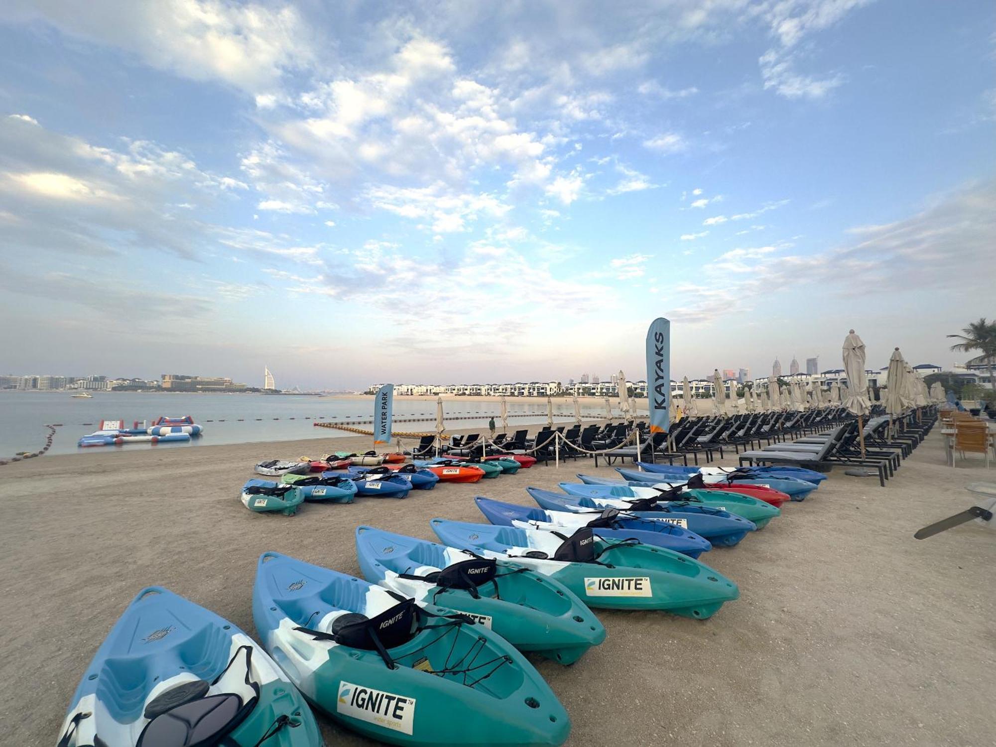 Shoreline 7, Palm Jumeirah - Mint * Dubai