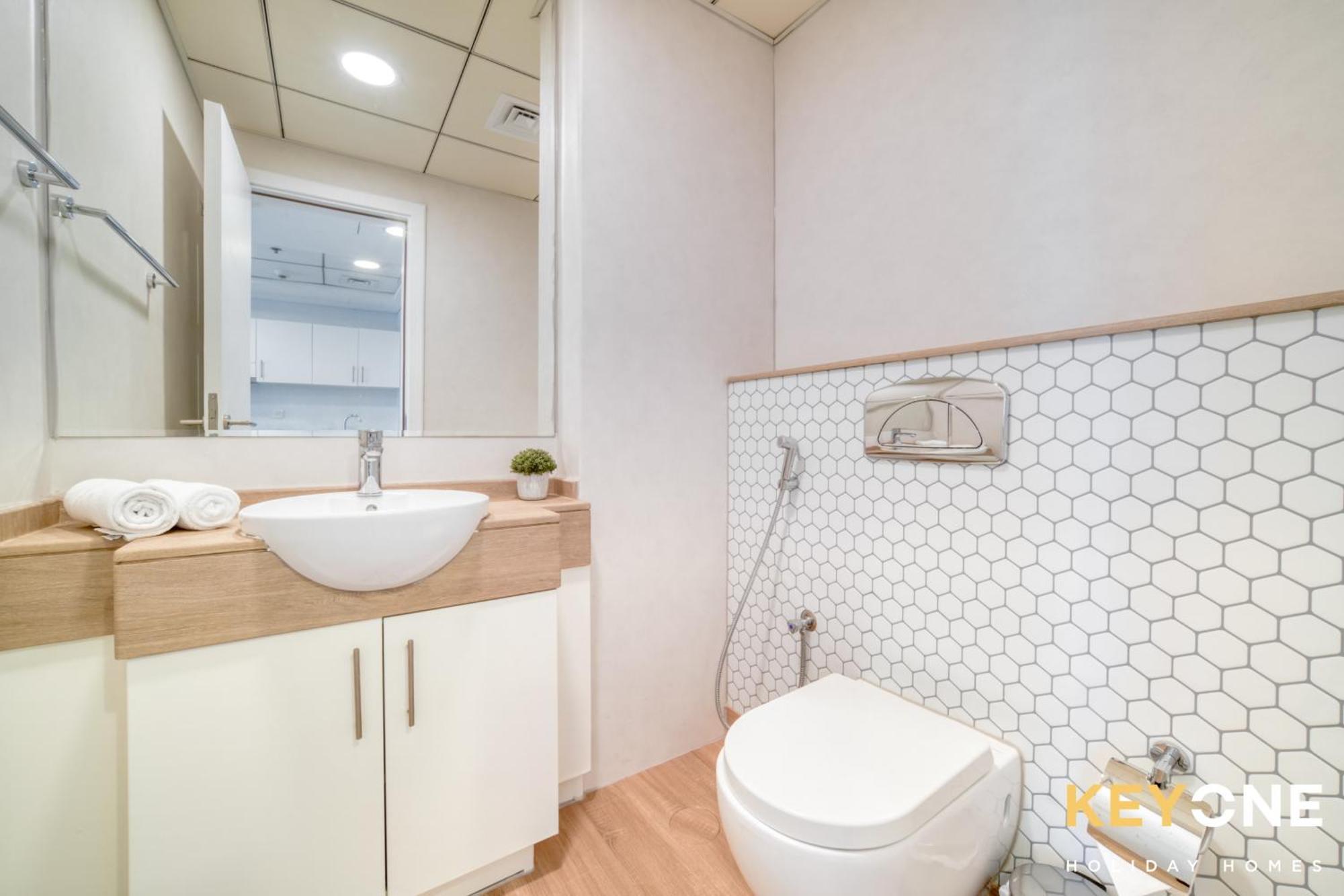 Modern One Bedroom With Stylish Touches *