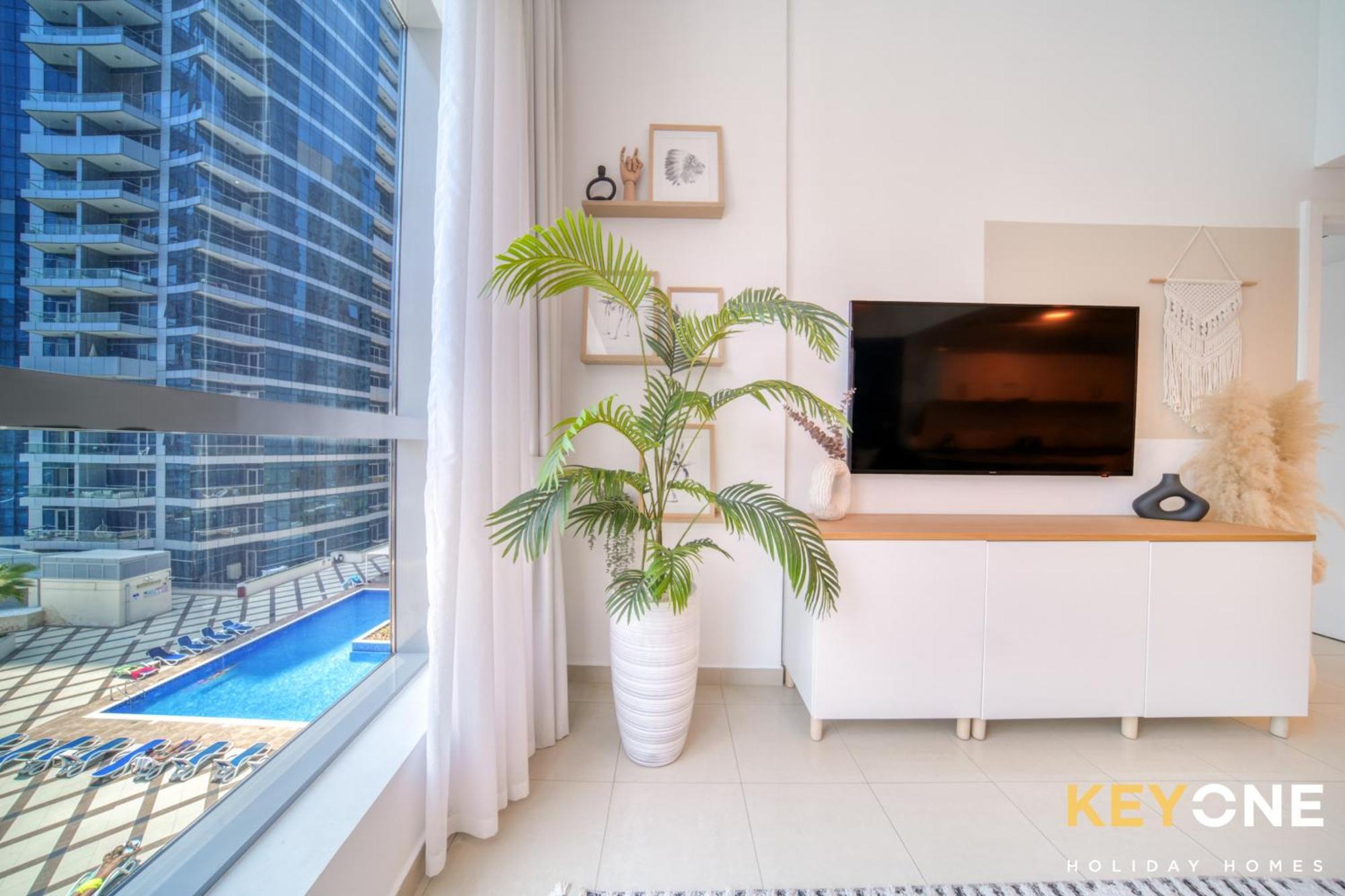 Modern One Bedroom With Stylish Touches
