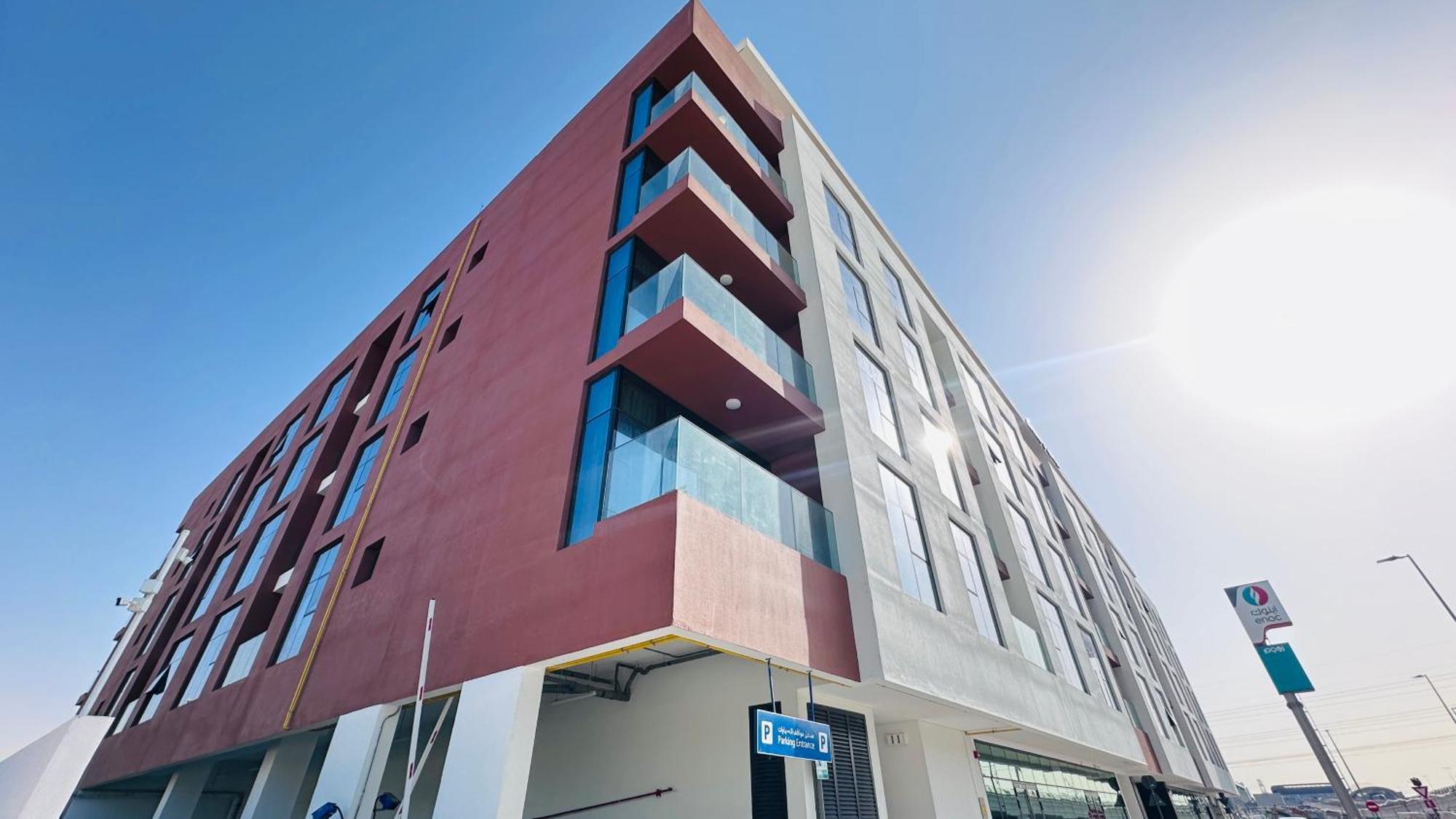 Homestay Dancenter Retreat Sheikh Zayed Road *