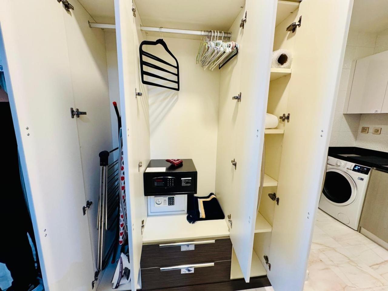 Bd-2711 Brand New High Quality Furnished View *