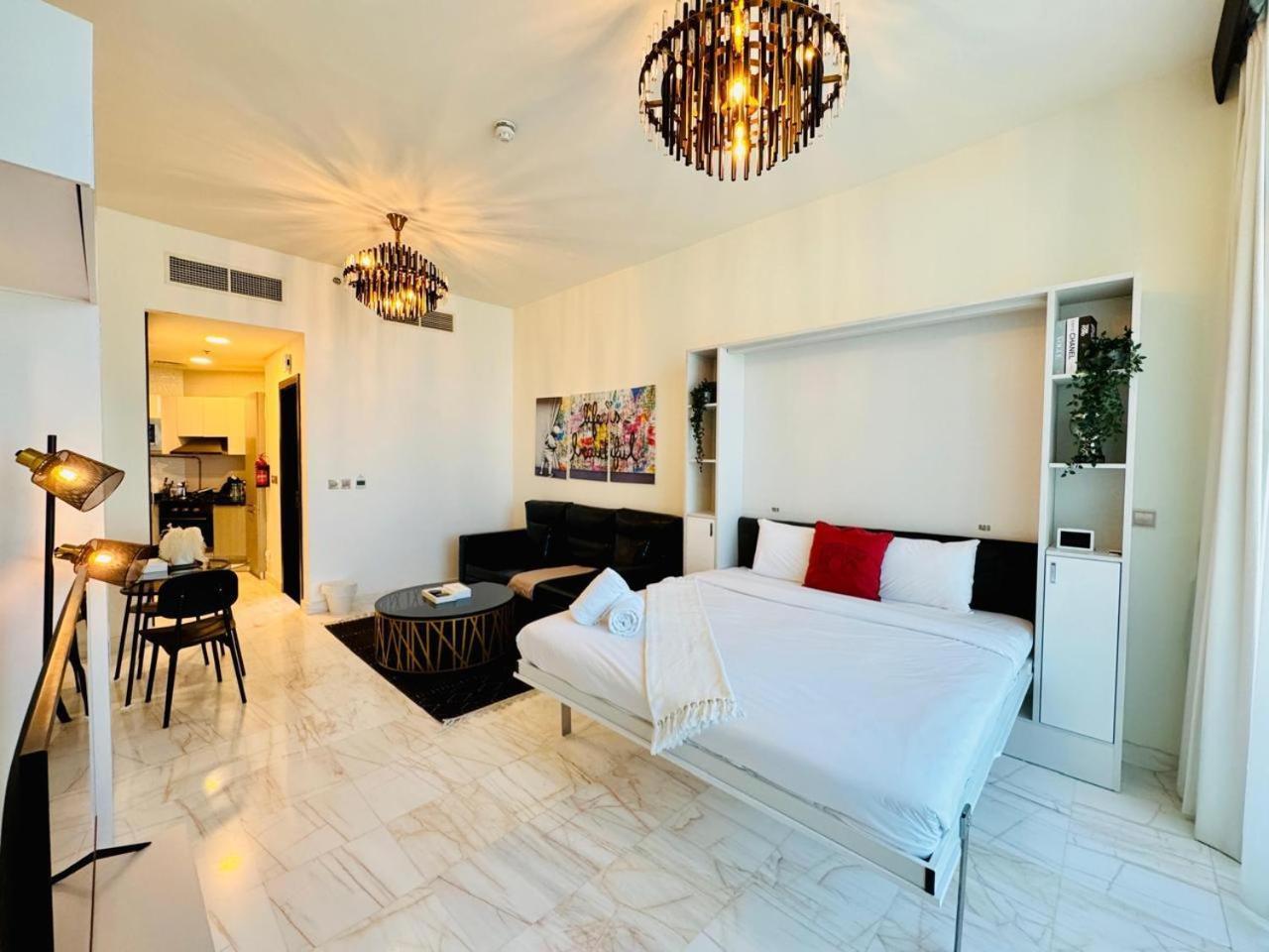 Bd-2711 Brand New High Quality Furnished View Apartment Dubai