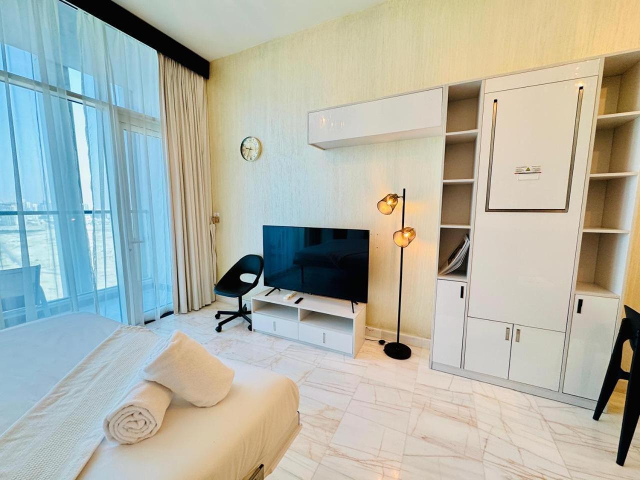 Bd-2711 Brand New High Quality Furnished View