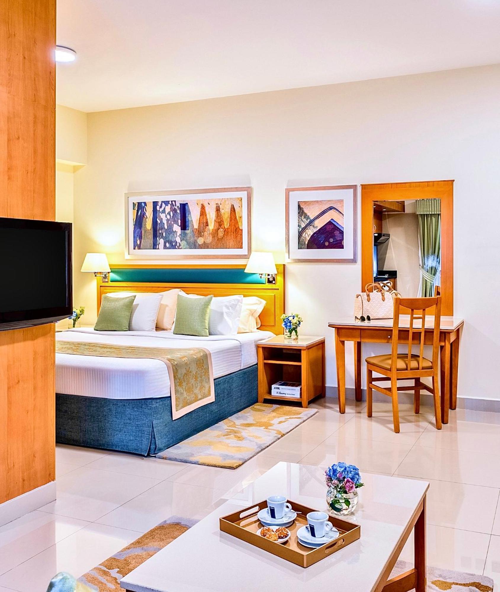 Aparthotel Golden Sands 3*