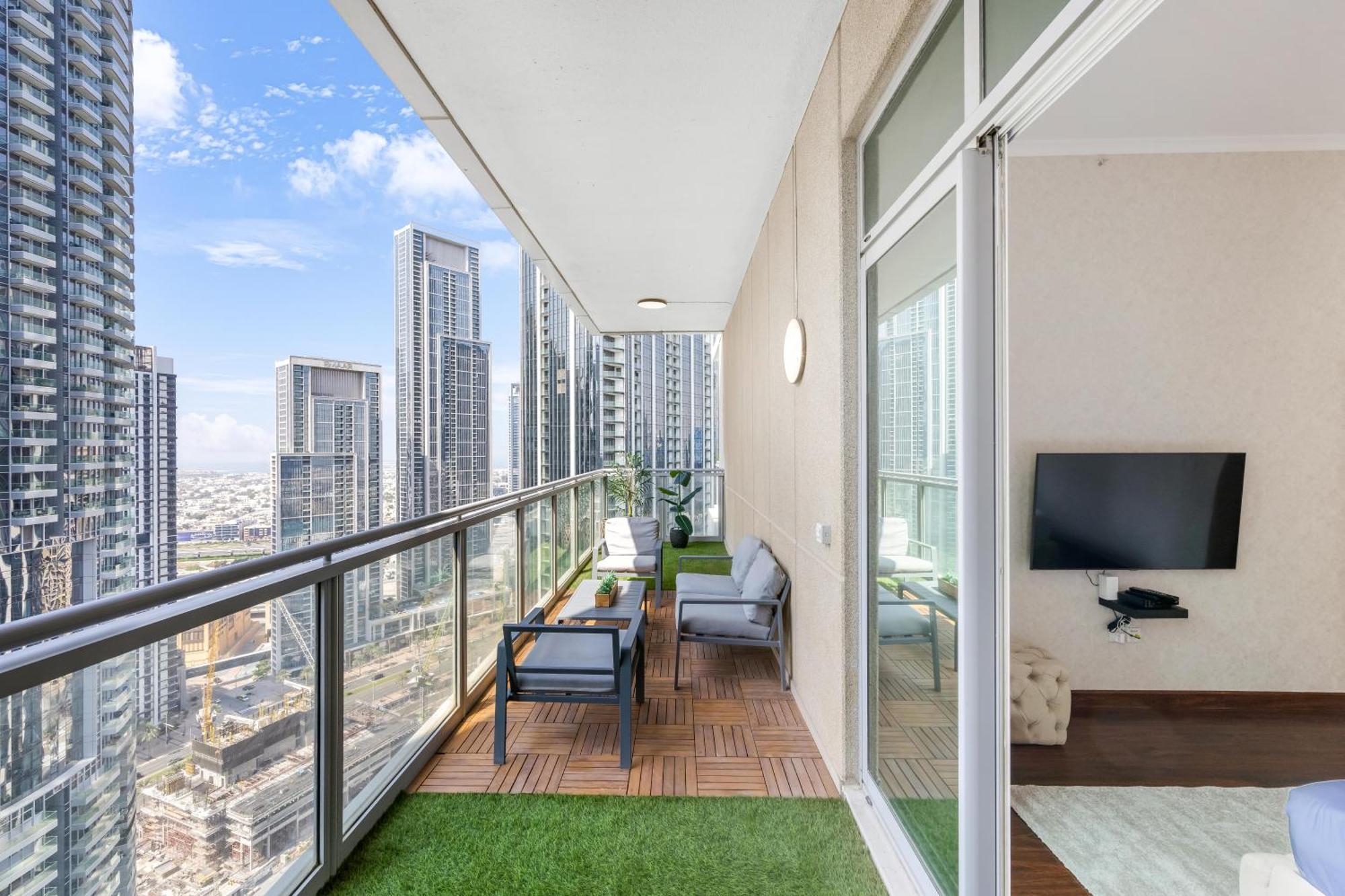 Durrani Homes - Alluring 5br Penthouse With Burj Khalifa And Fountain View