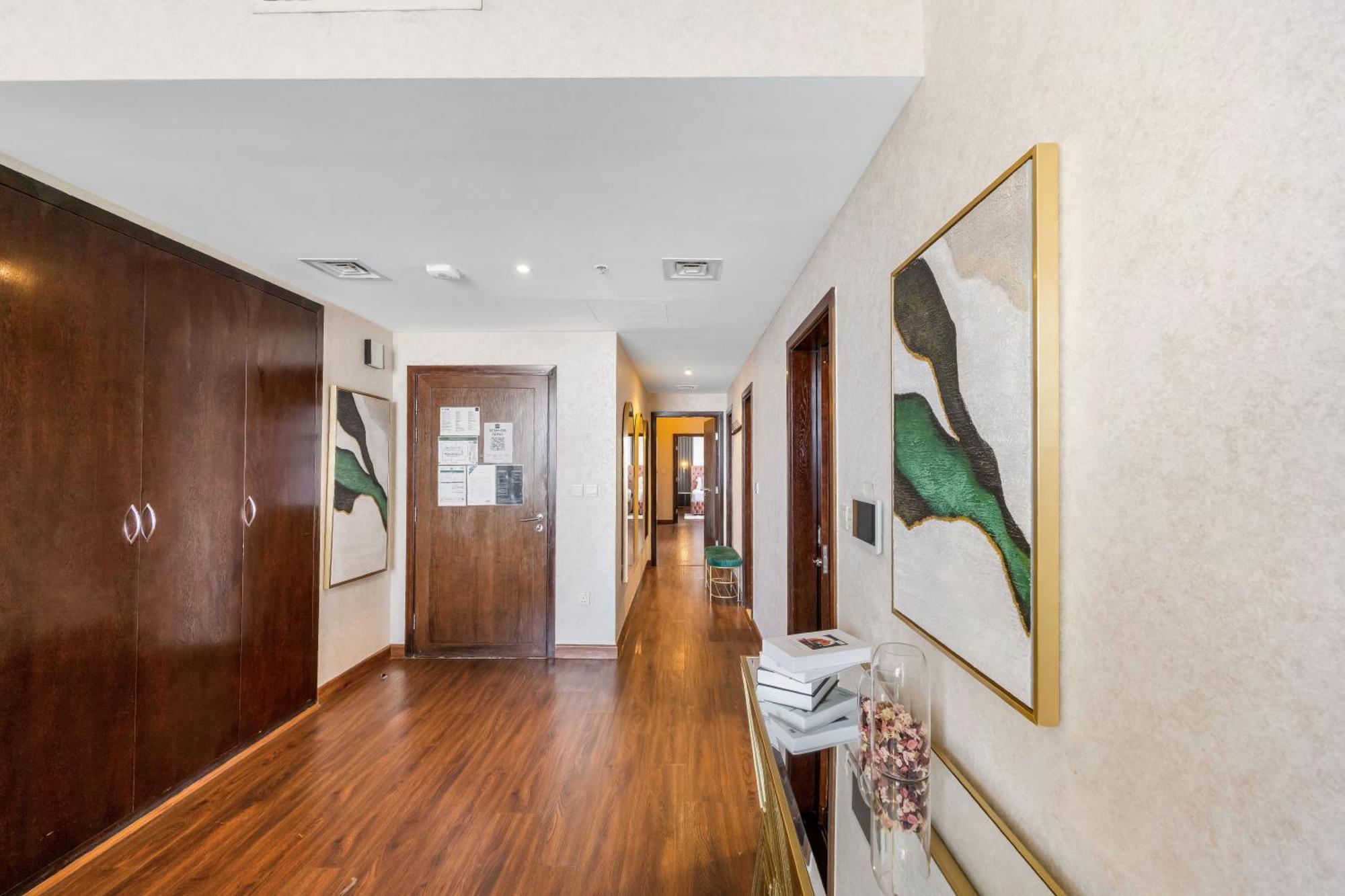Durrani Homes - Alluring 5br Penthouse With Burj Khalifa And Fountain View *