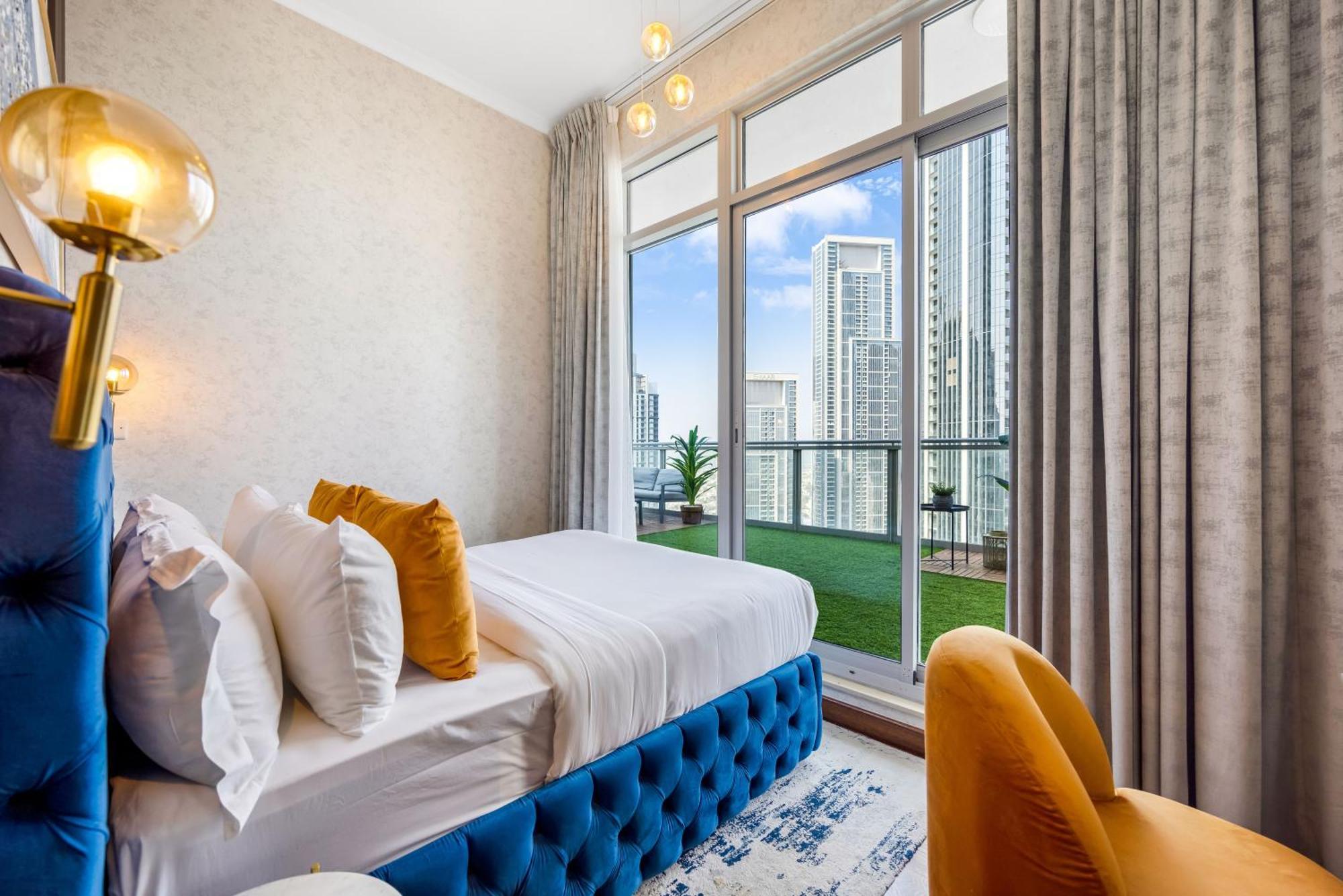 Durrani Homes - Alluring 5br Penthouse With Burj Khalifa And Fountain View