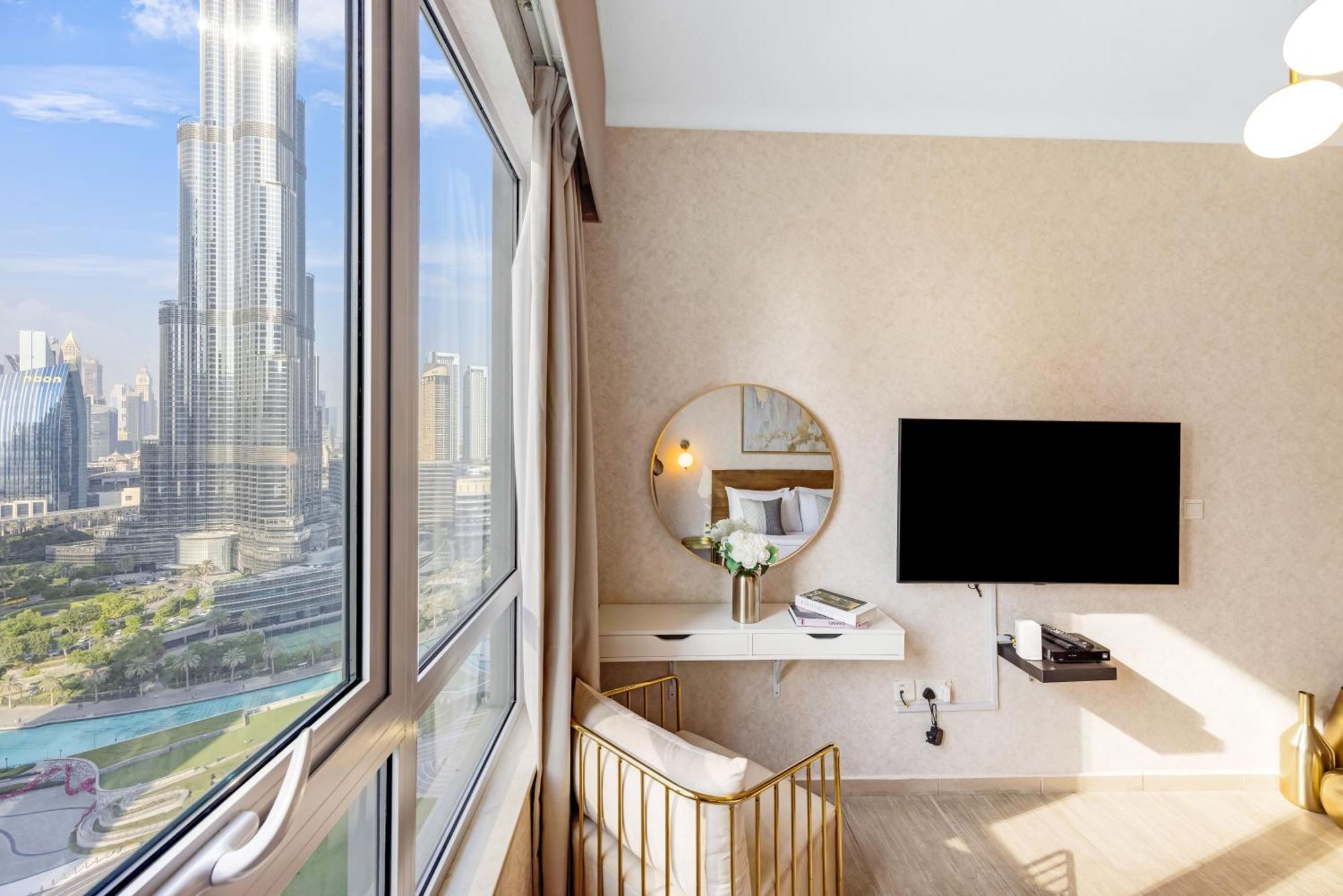 Apartamento Durrani Homes - Grandiose 5br Besides Mall With Burjkhalifa And Fountain View Dubai