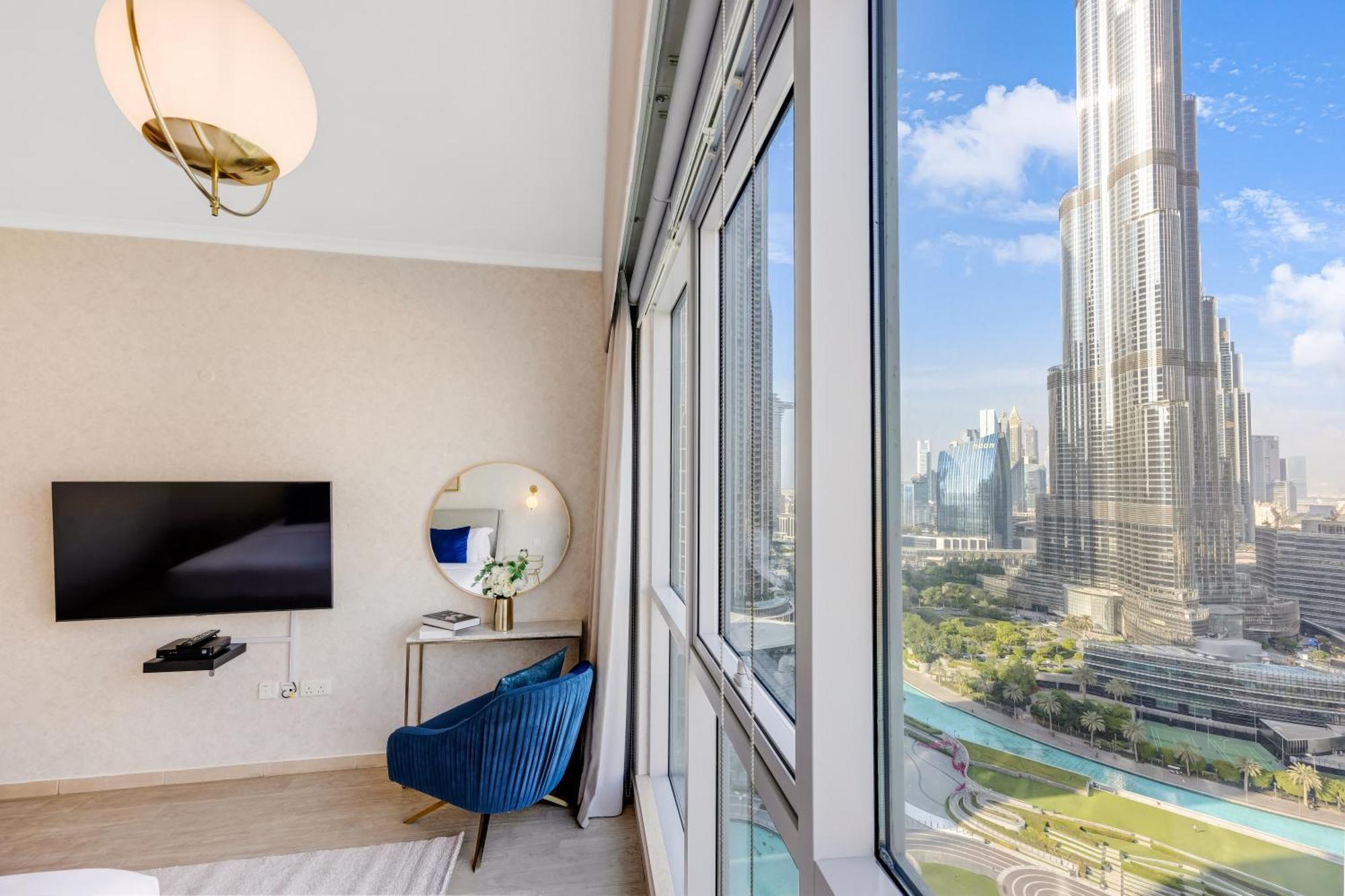 Durrani Homes - Grandiose 5br Besides Mall With Burjkhalifa And Fountain View *