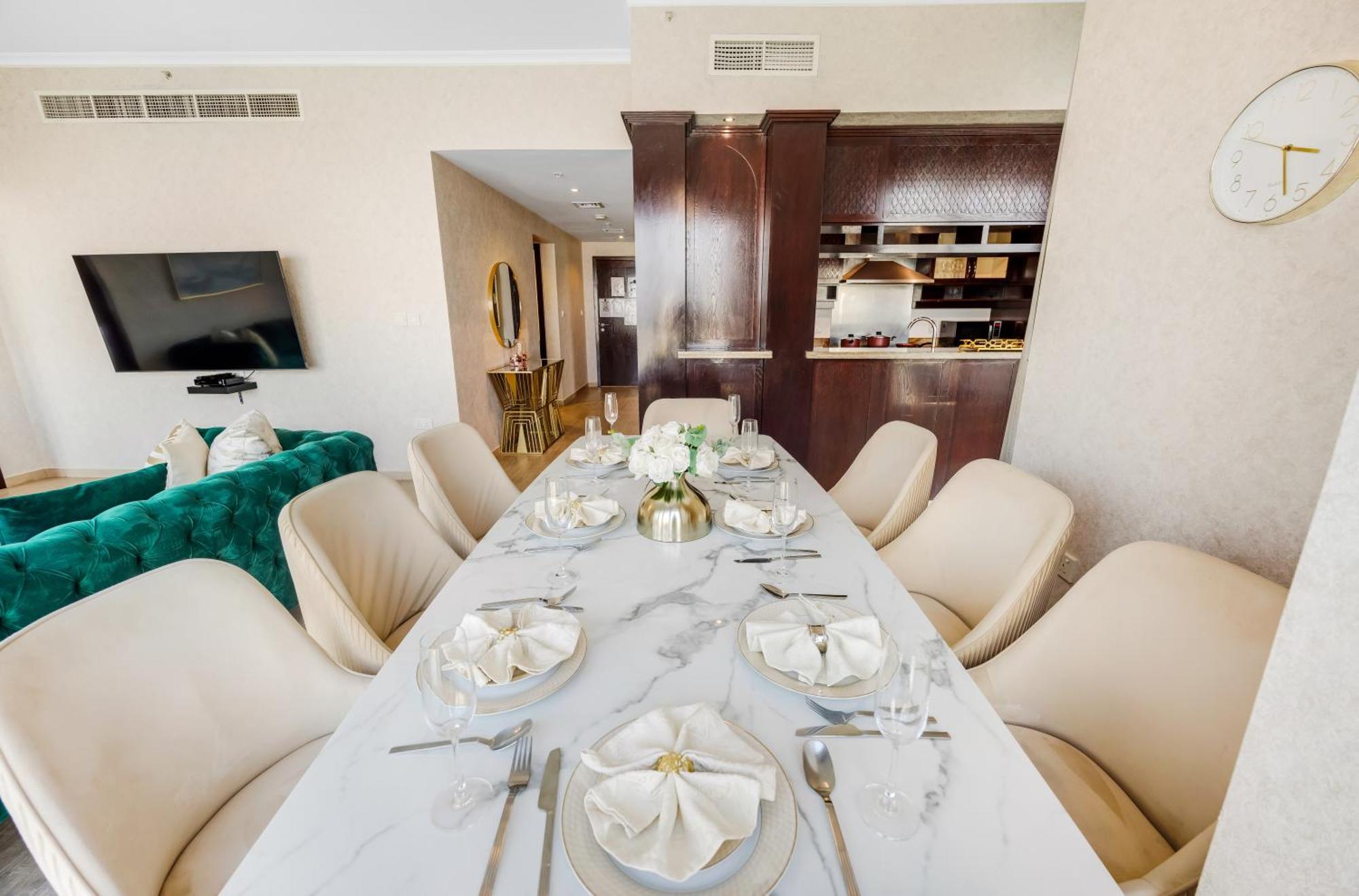 Durrani Homes - Grandiose 5br Besides Mall With Burjkhalifa And Fountain View