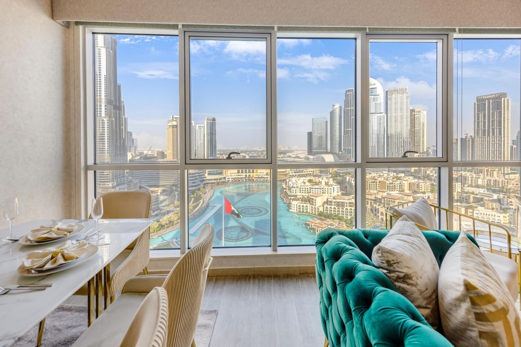Durrani Homes - Grandiose 5br Besides Mall With Burjkhalifa And Fountain View Apartamento Dubai