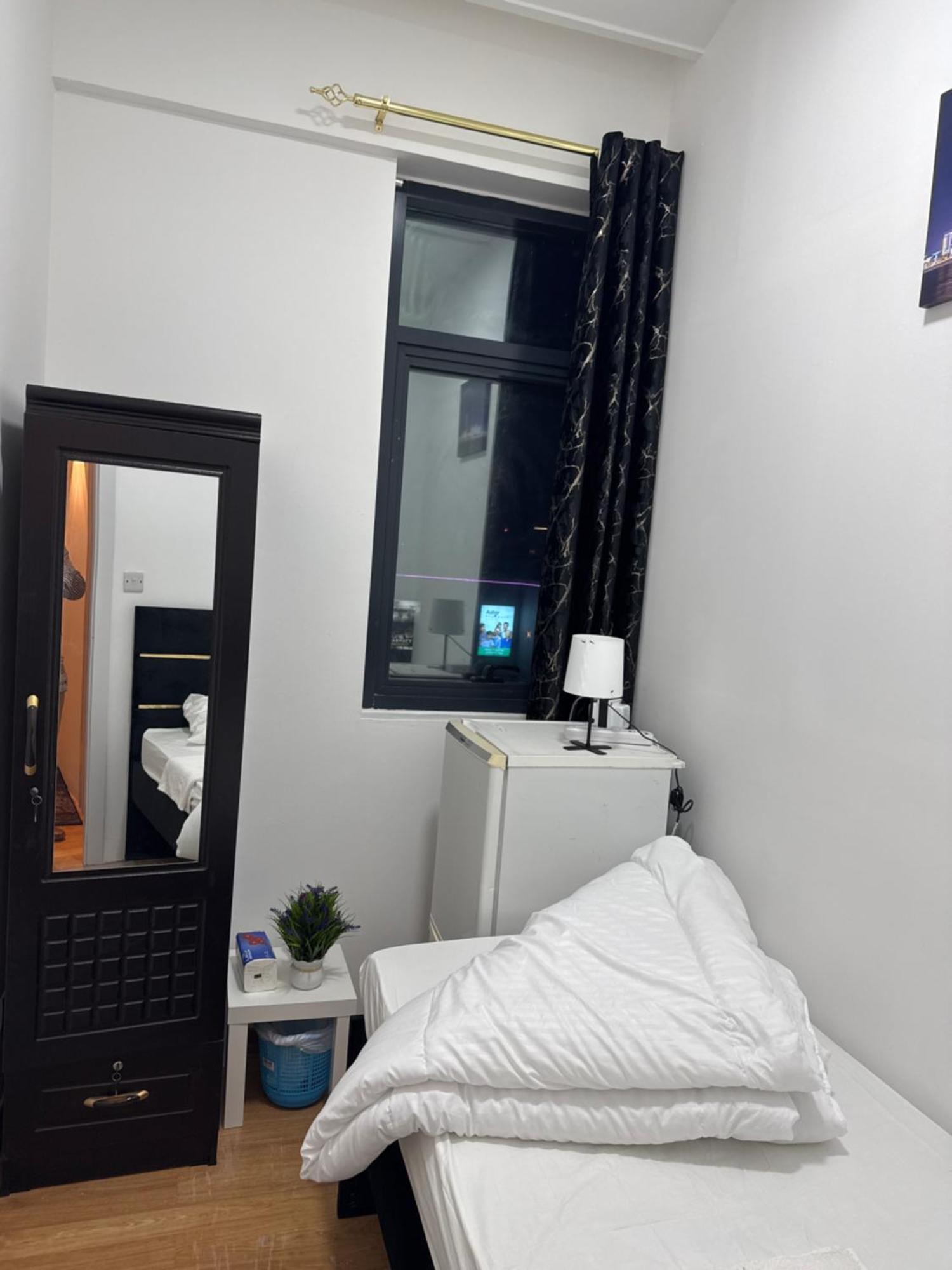 Apartment Four Stars
