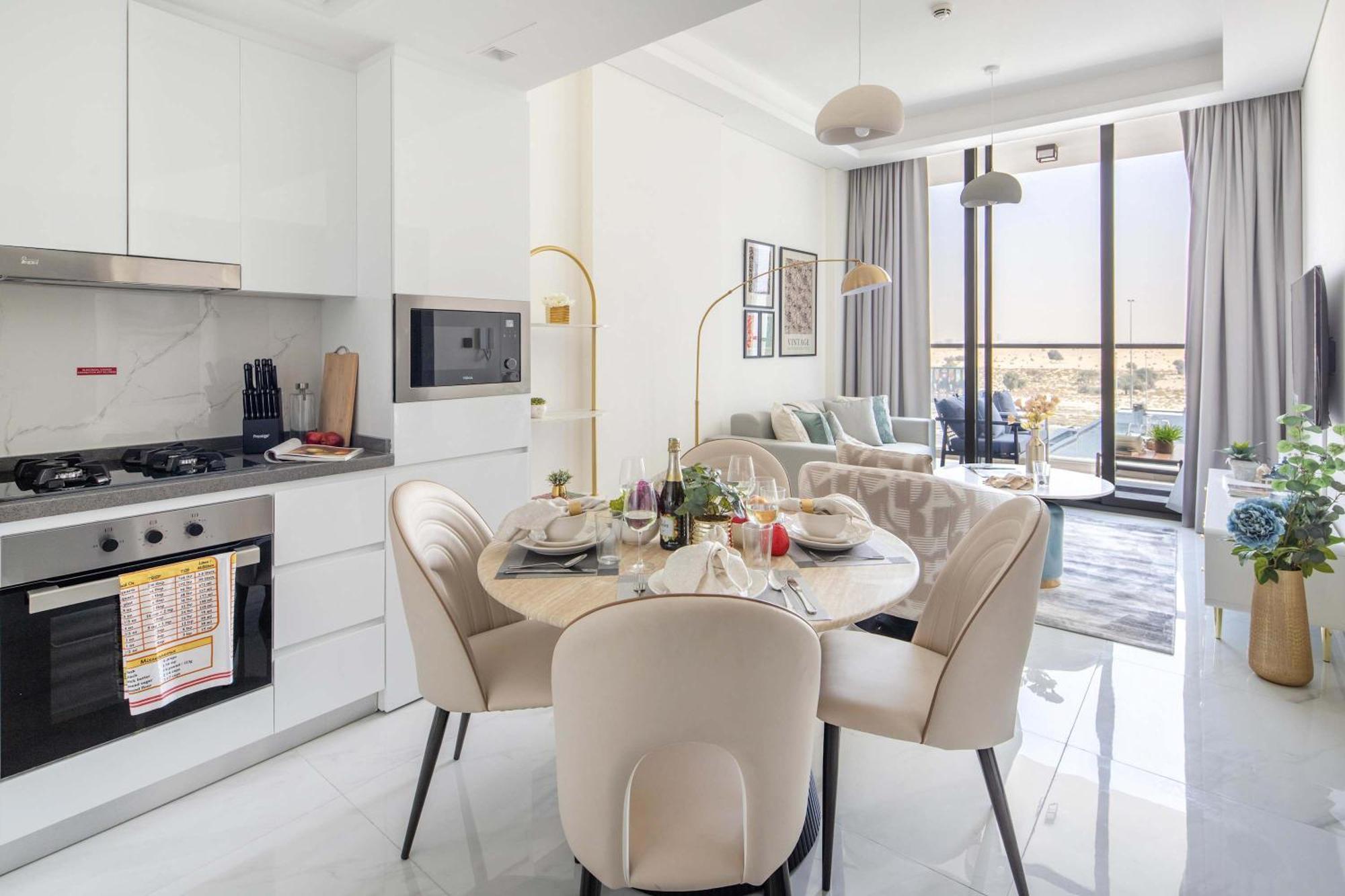 Frank Porter - Samana Park Views Apartment