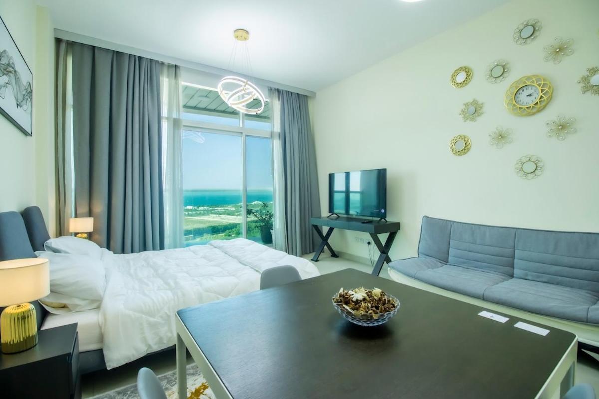 Hilliana Tower - Cozy With Sea View *
