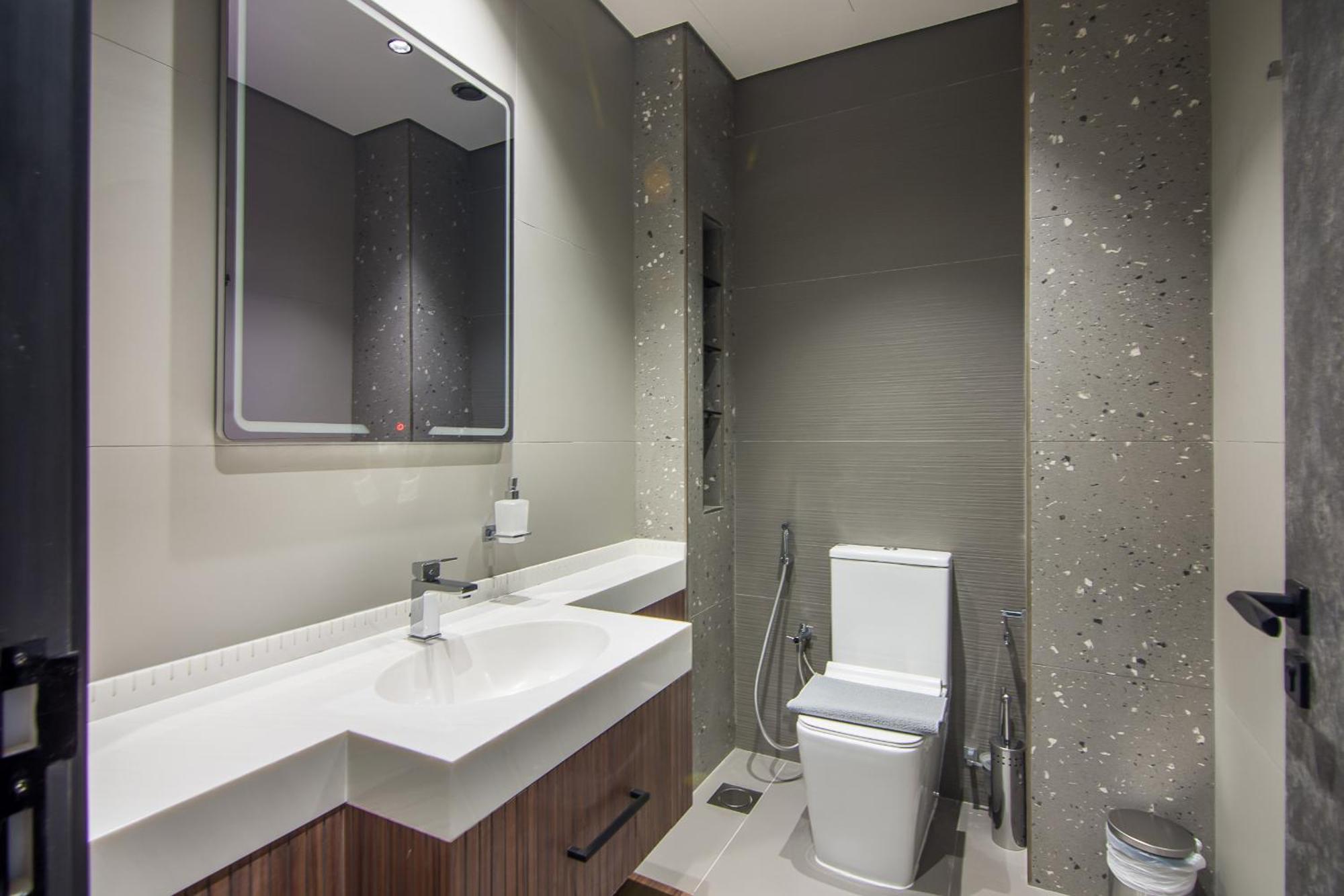 Mbl Royal, Jlt -one Bedroom With View