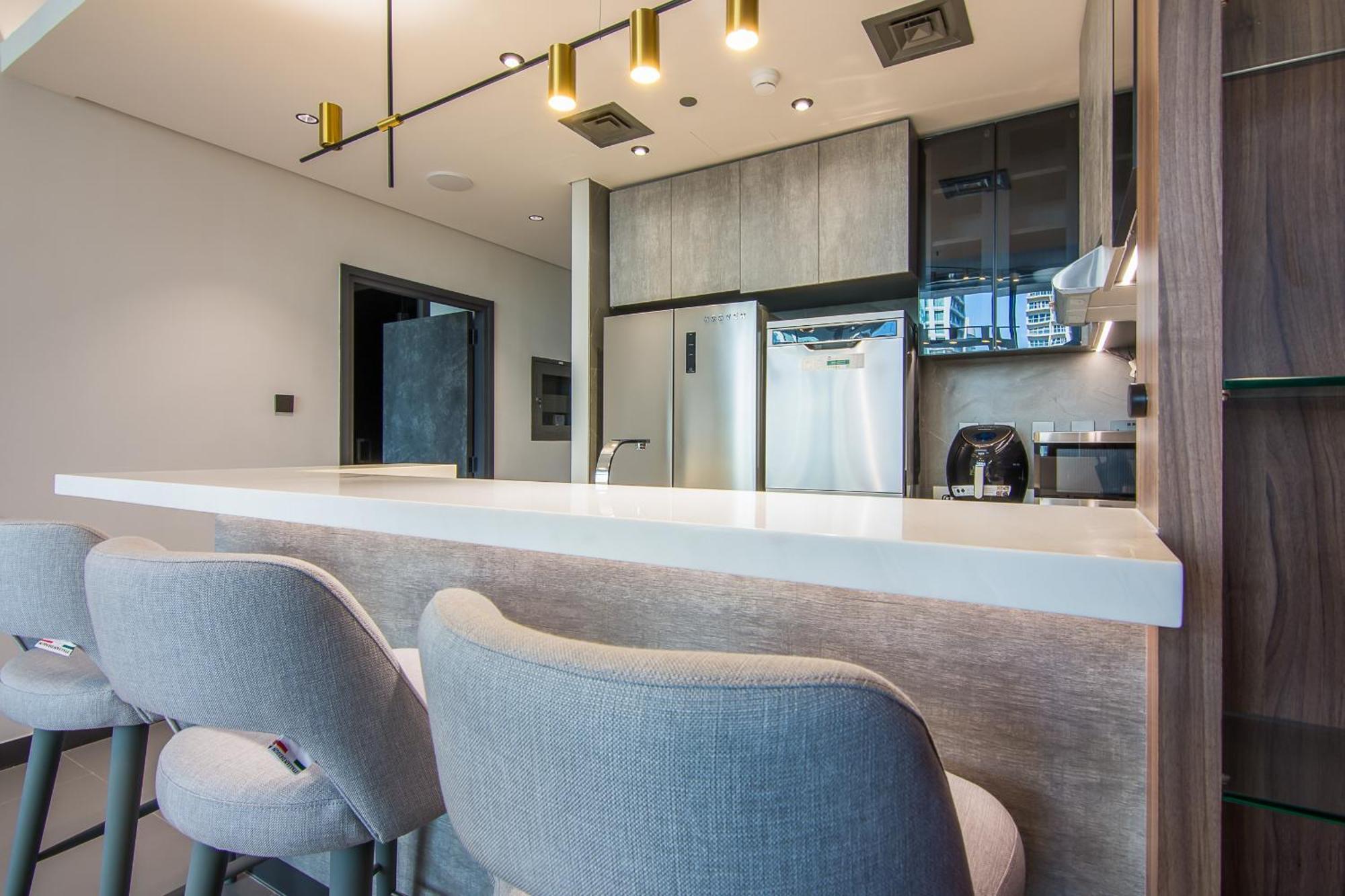 Mbl Royal, Jlt -one Bedroom With View