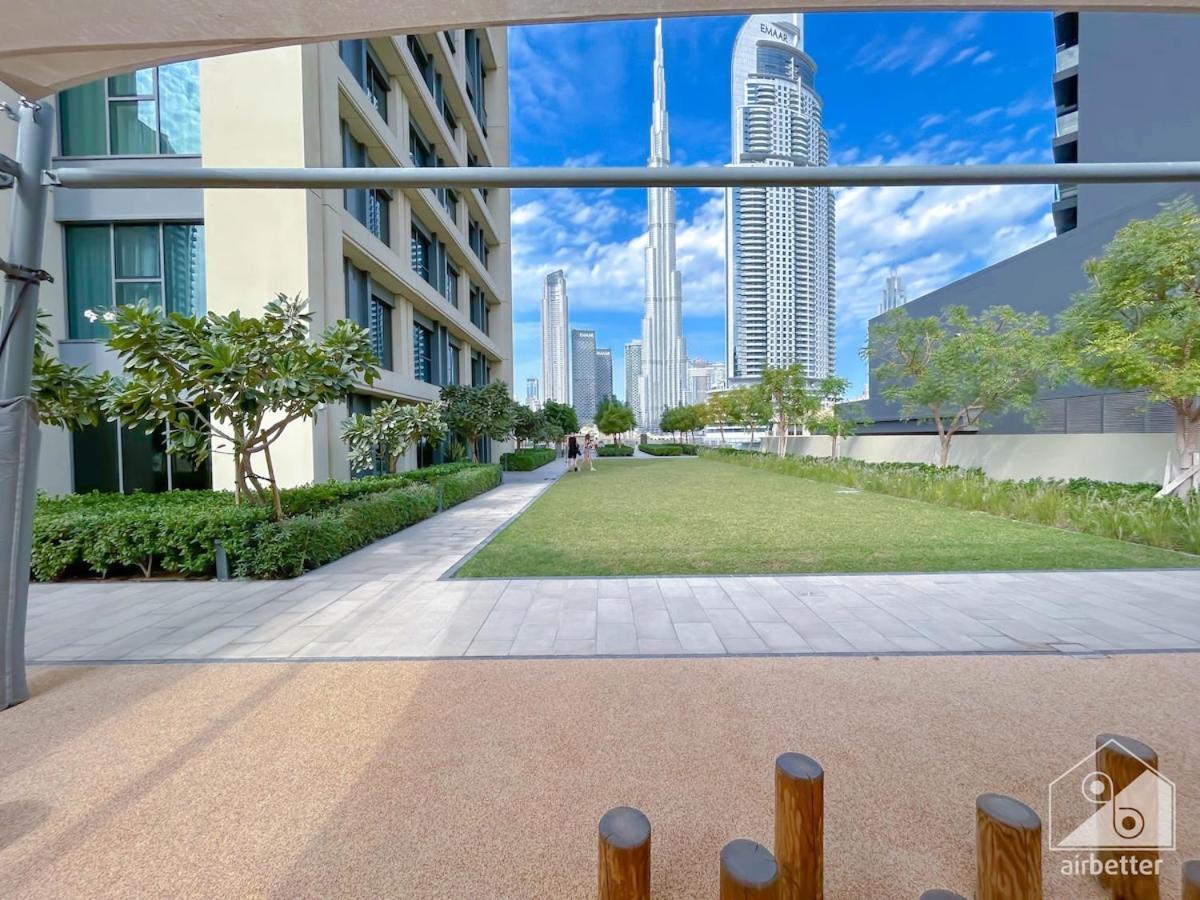 Luxurious Burj Royale 1b With Balcony & Views Apartment Dubai