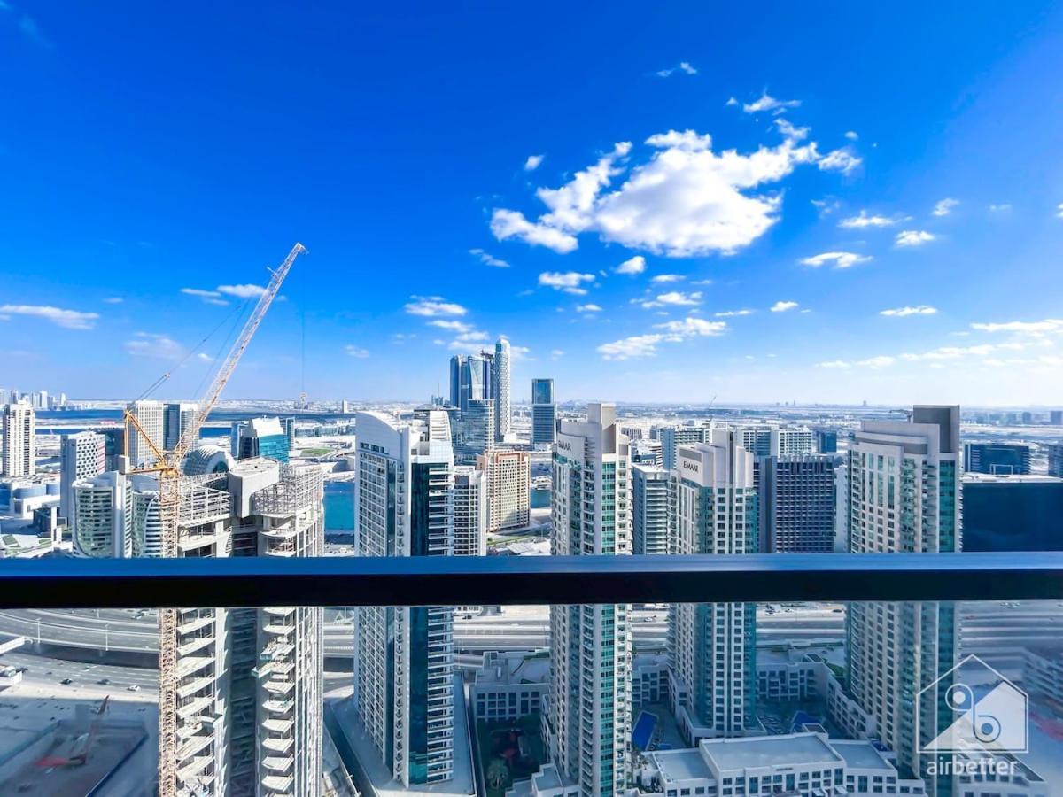 Apartment Luxurious Burj Royale 1b With Balcony & Views