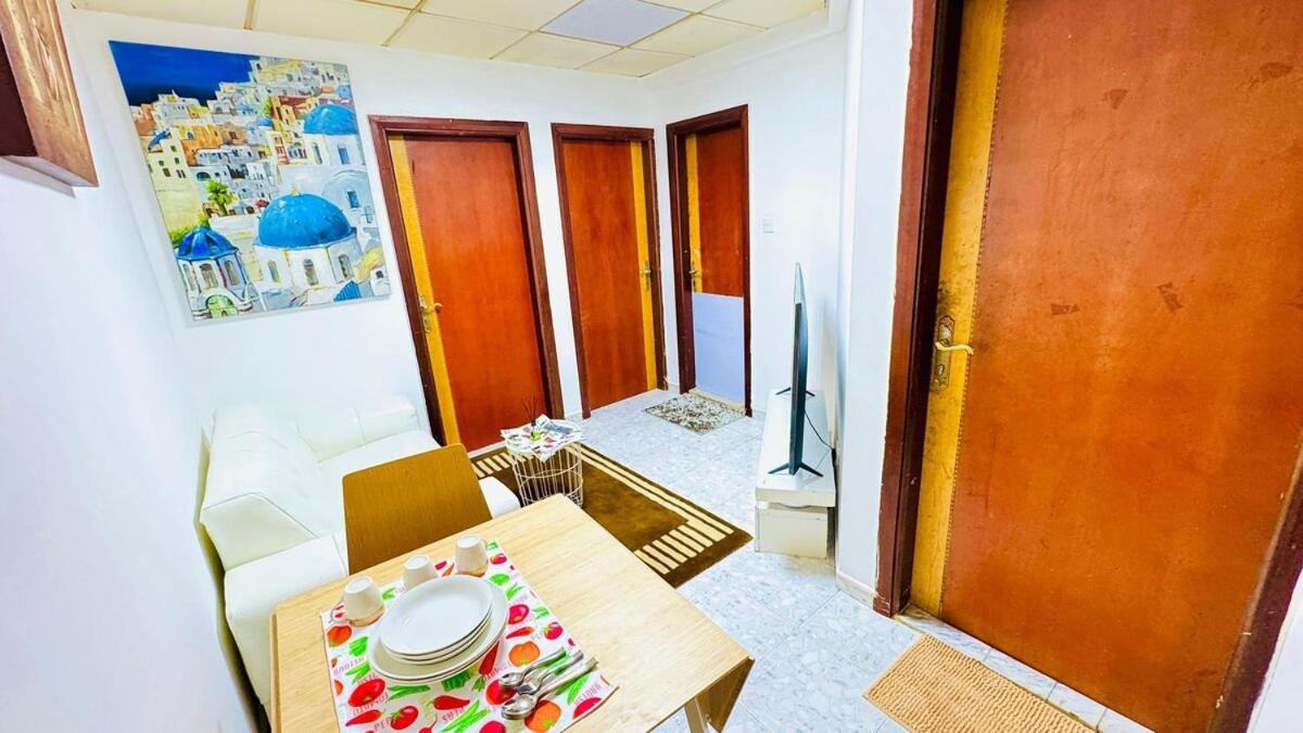 Cozy Two-bedroom Dubai