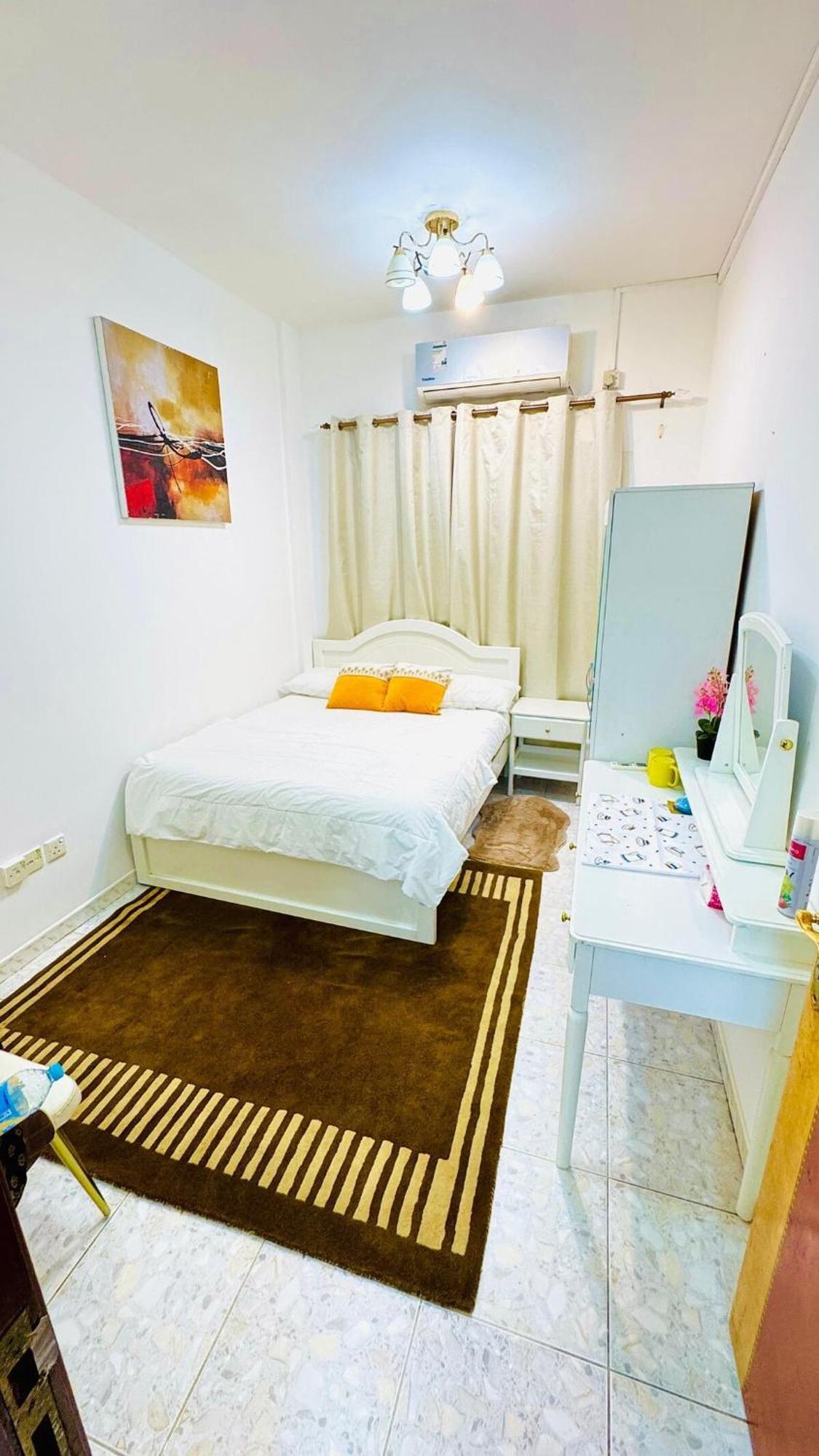 Cozy Two-bedroom Apartment Dubai