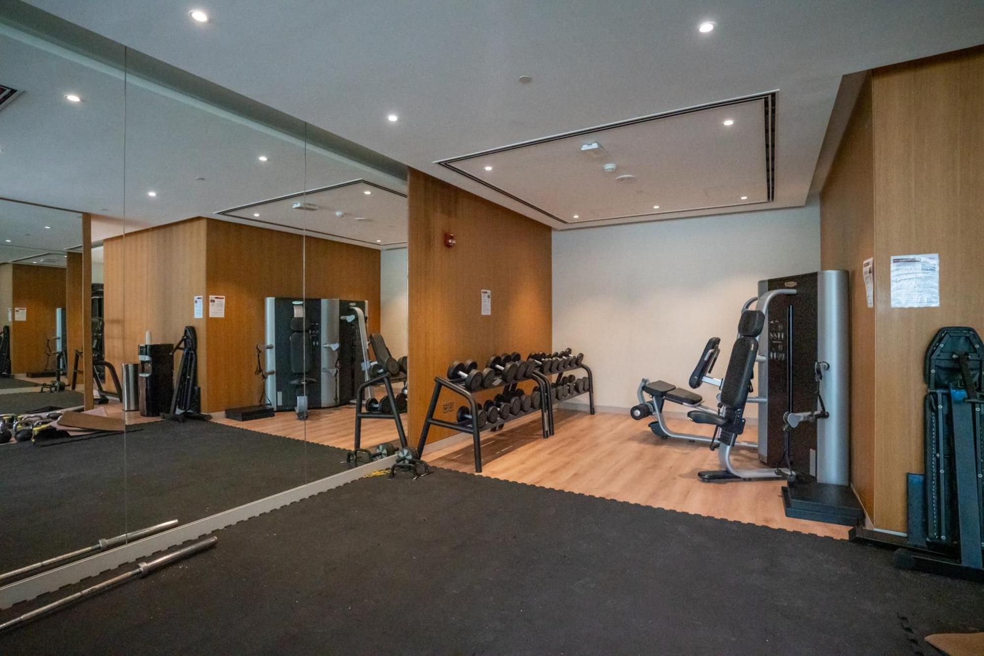 New Spacious 1br With Pool And Gym