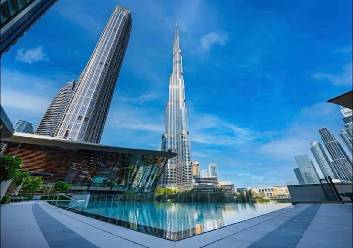 Luxury 2br With Burj Khalifa Views & Fountain Views Dubai