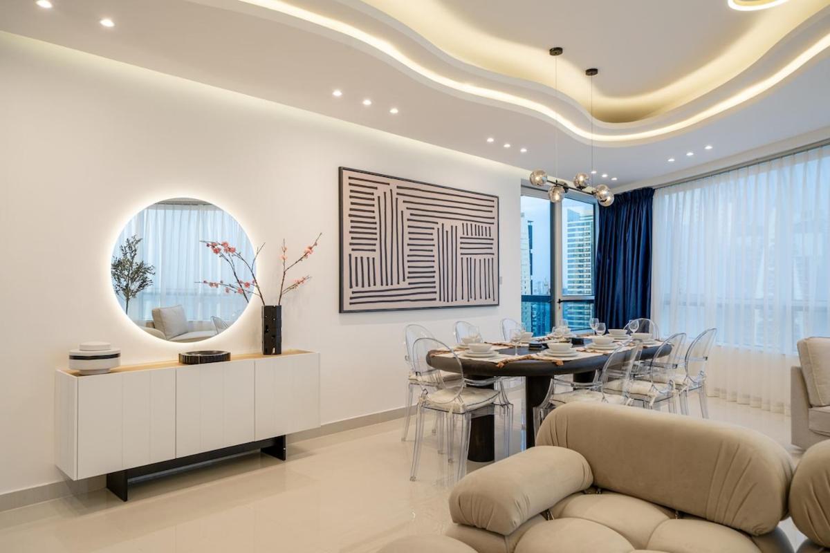 Lux 5br Marina With Jacuzzi, Walk To Beach, Gym Apartment Dubai