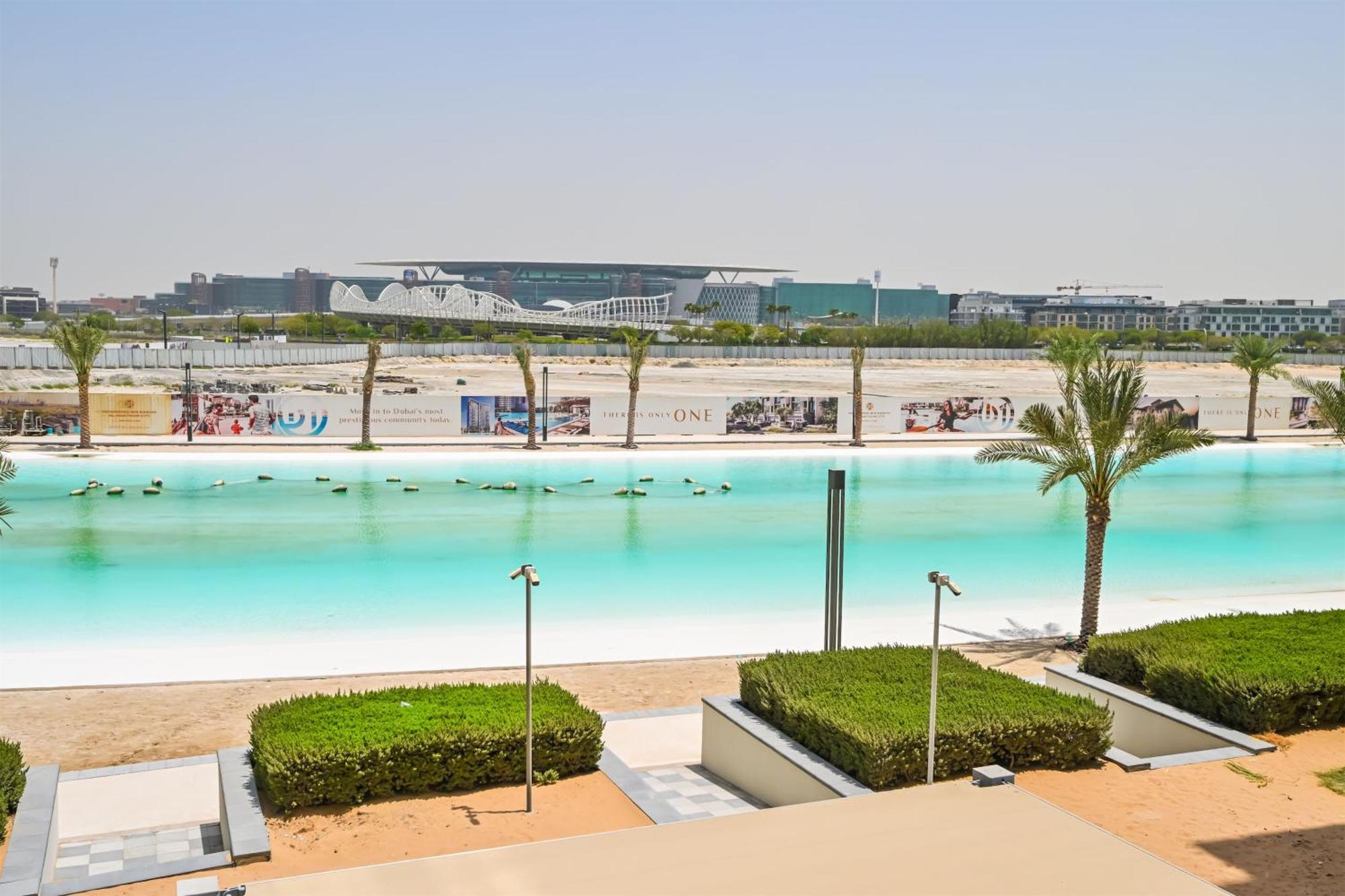 Stunning 1br Retreat With Crystal Lagoon Views! *