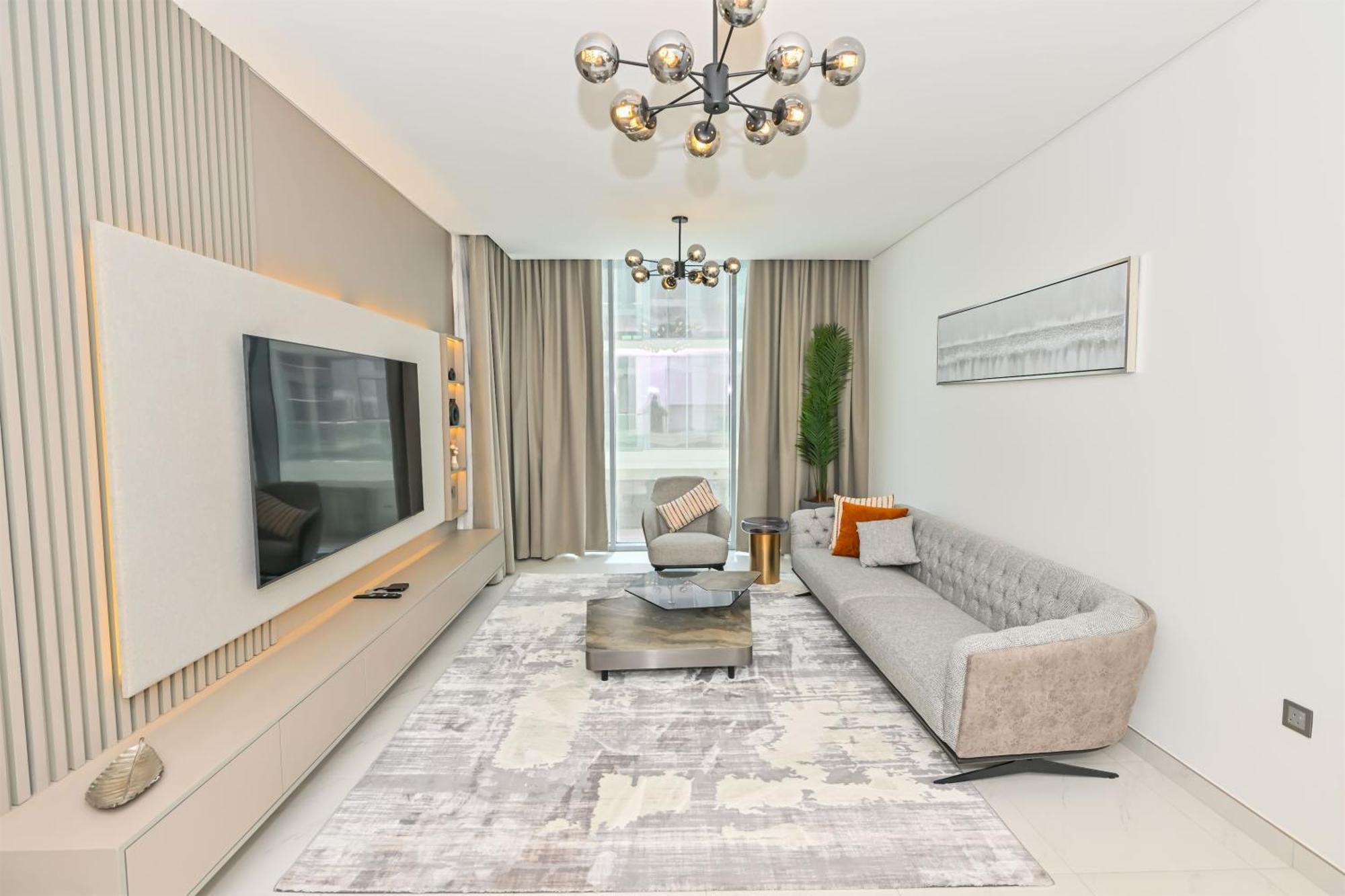 Stunning 1br Retreat With Crystal Lagoon Views!